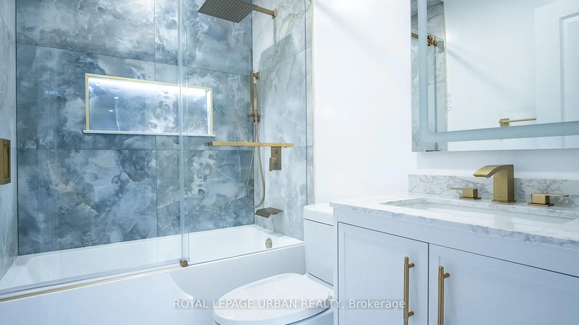 Photo 32 of 4 Deerfield Crescent, Brampton, Southgate — HOMEH