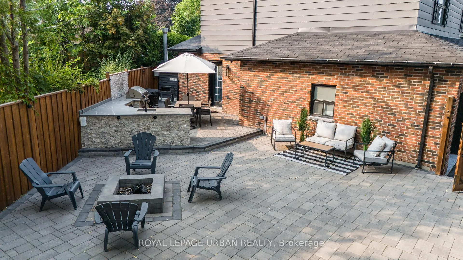 Photo 40 of 4 Deerfield Crescent, Brampton, Southgate — HOMEH