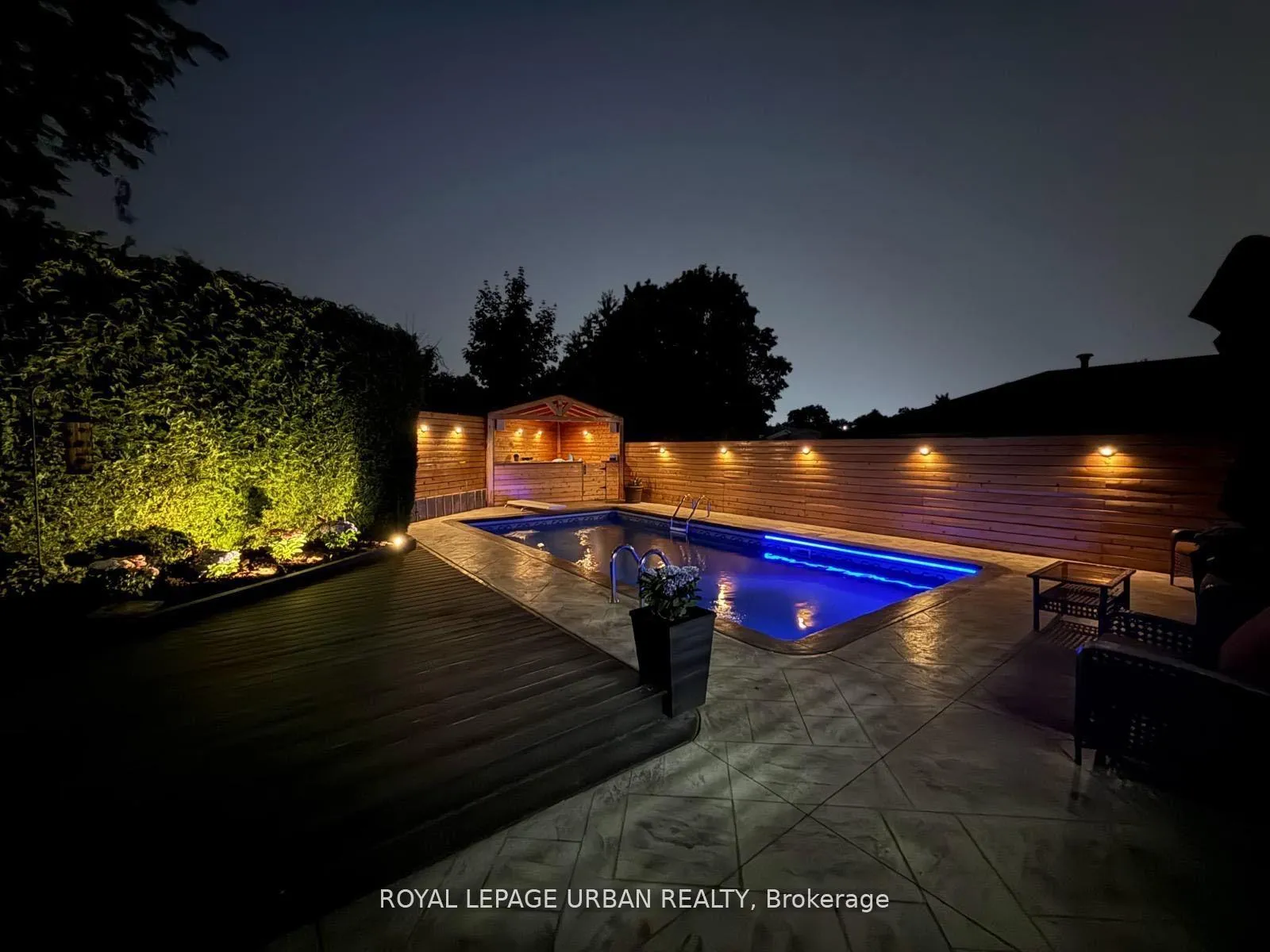 Photo 46 of 4 Deerfield Crescent, Brampton, Southgate — HOMEH