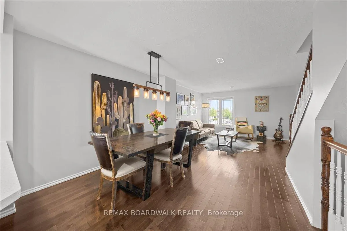 Photo 16 of 366 Crownridge Drive, Ottawa, Kanata - Emerald Meadows/Trailwest — HOMEH