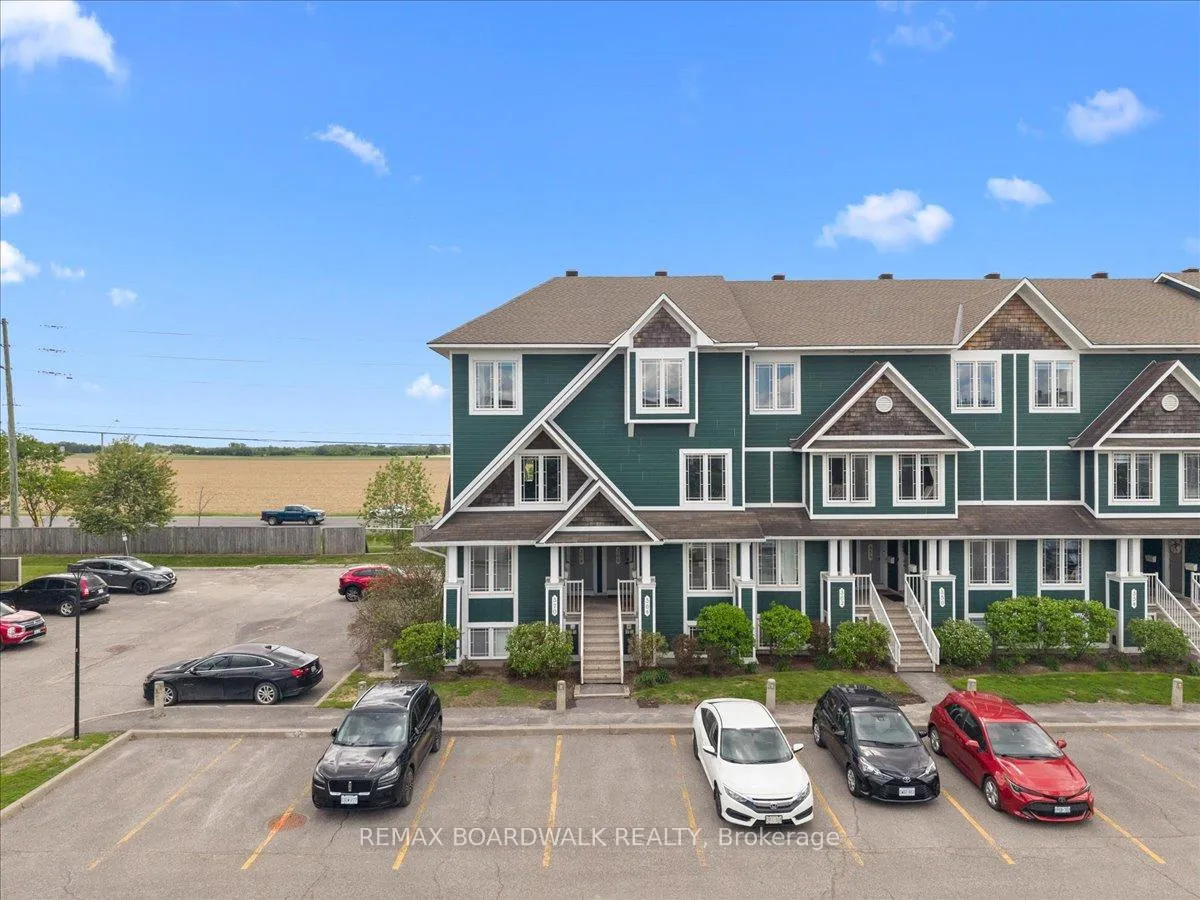 Photo 40 of 366 Crownridge Drive, Ottawa, Kanata - Emerald Meadows/Trailwest — HOMEH