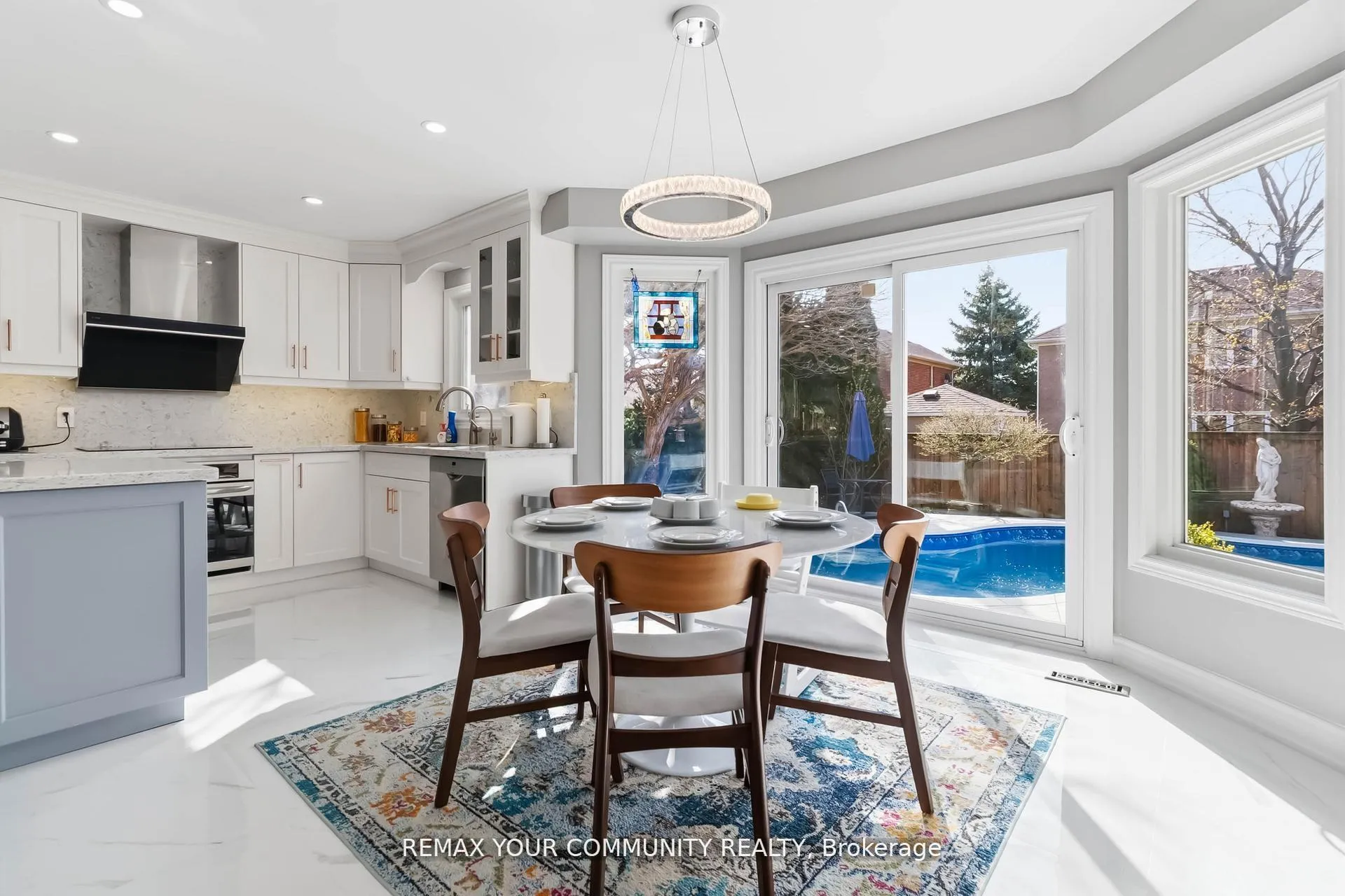 Photo 10 of 4184 Vermont Crescent, Burlington, Rose — HOMEH