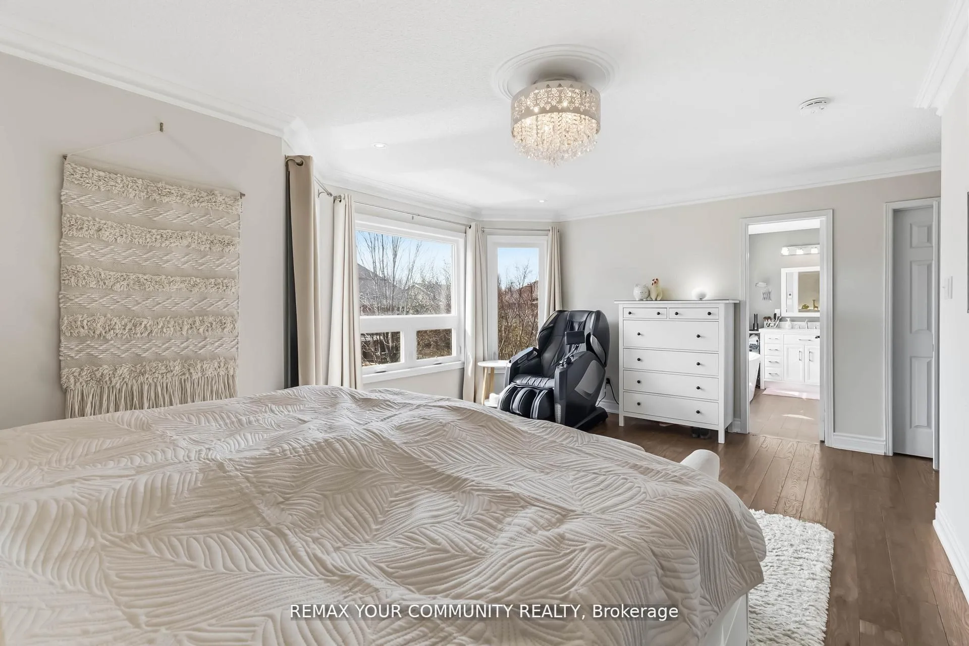 Photo 22 of 4184 Vermont Crescent, Burlington, Rose — HOMEH