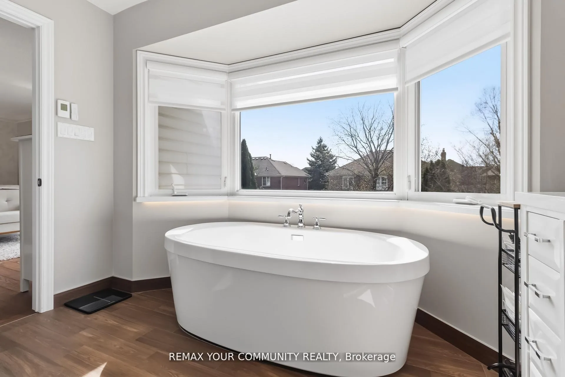 Photo 25 of 4184 Vermont Crescent, Burlington, Rose — HOMEH