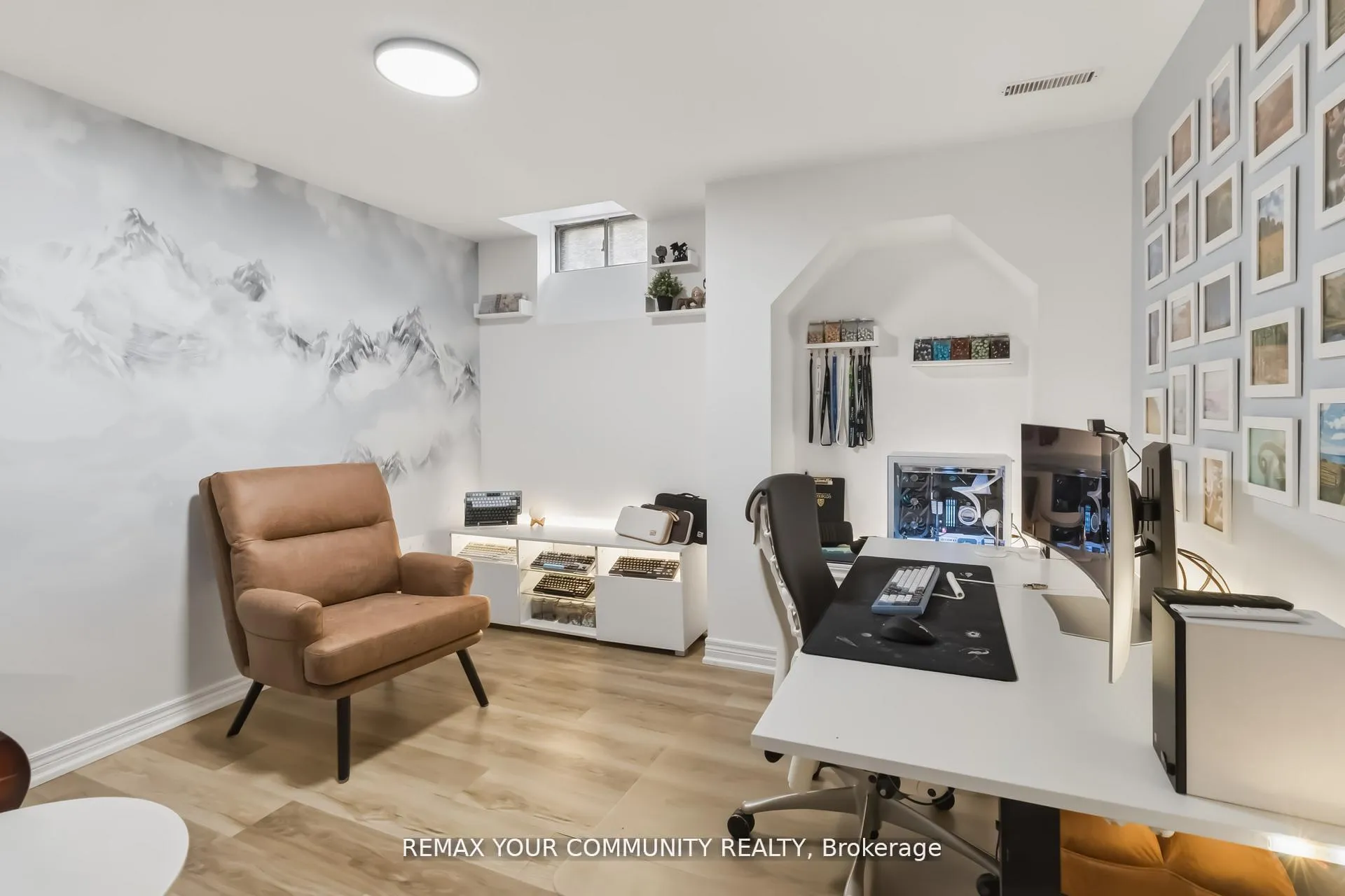 Photo 37 of 4184 Vermont Crescent, Burlington, Rose — HOMEH