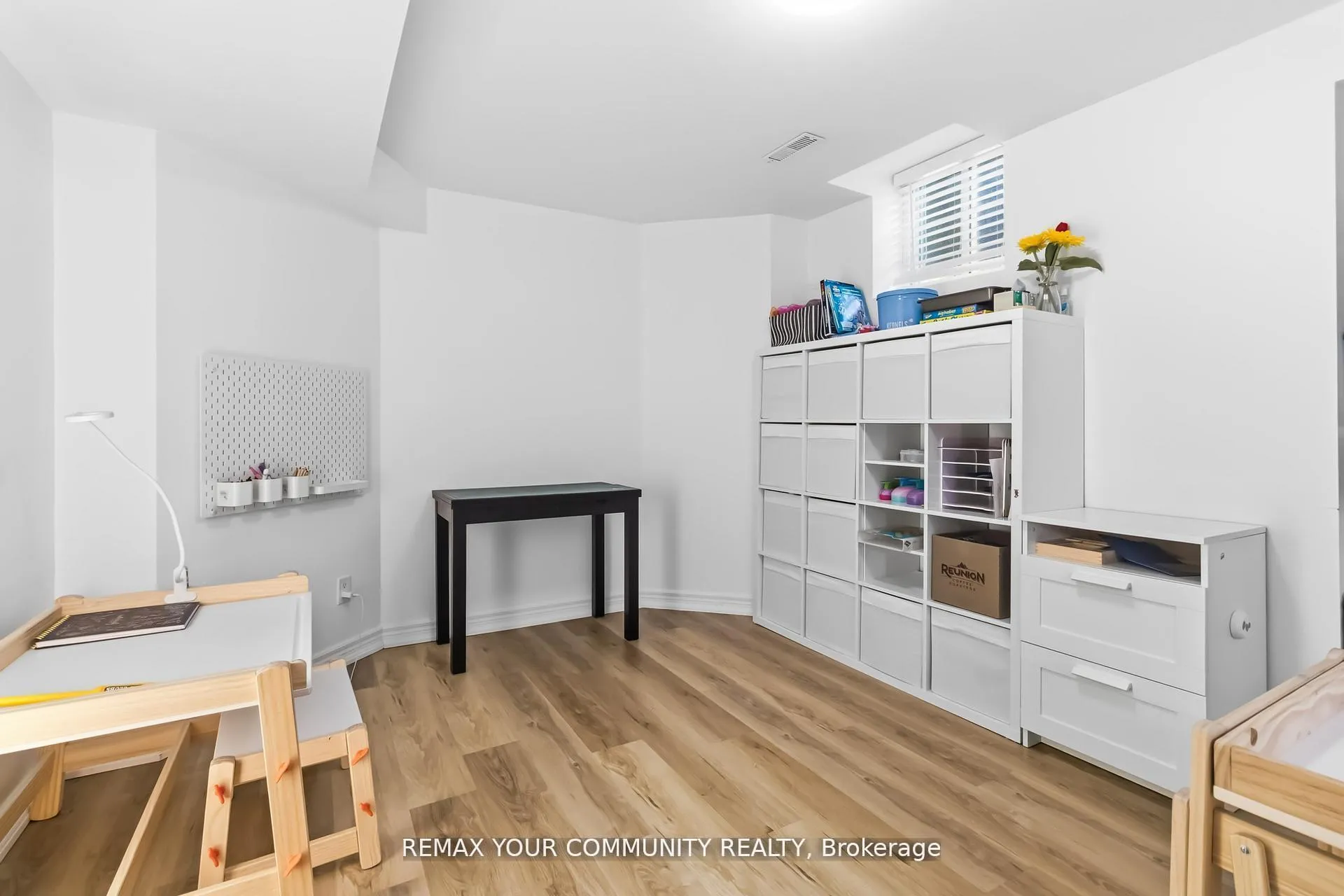 Photo 40 of 4184 Vermont Crescent, Burlington, Rose — HOMEH