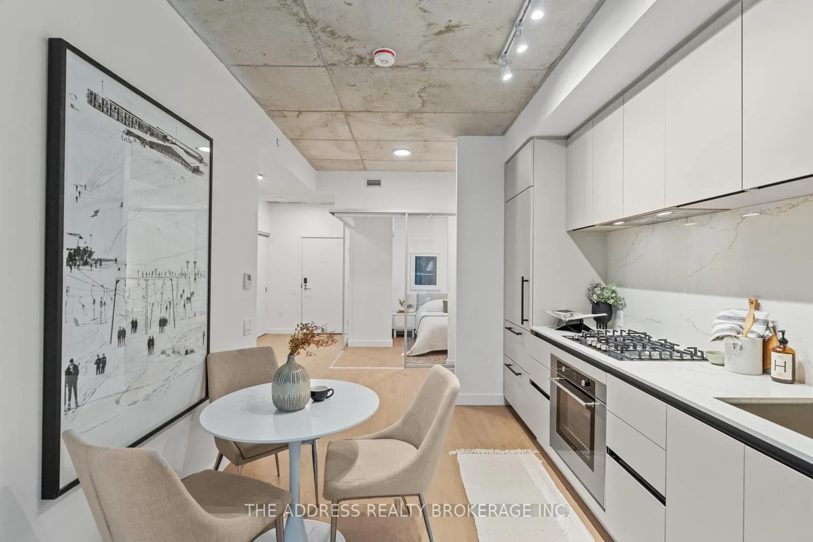 Photo 16 of Unit 215, 1720 Bayview Avenue E, Toronto, Mount Pleasant East — HOMEH