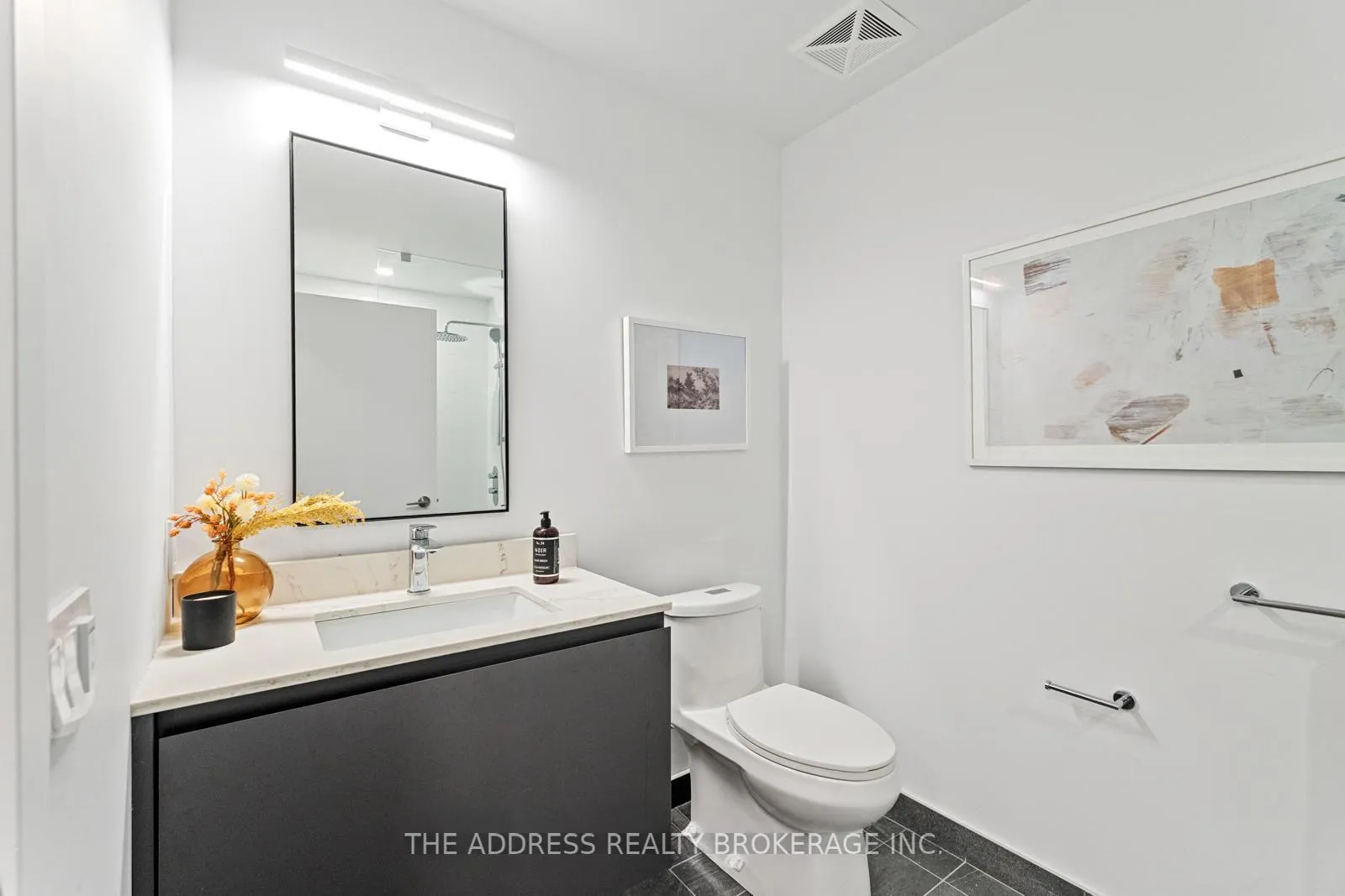 Photo 19 of Unit 215, 1720 Bayview Avenue E, Toronto, Mount Pleasant East — HOMEH