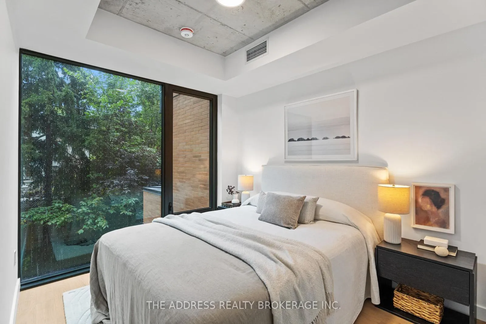Photo 20 of Unit 215, 1720 Bayview Avenue E, Toronto, Mount Pleasant East — HOMEH