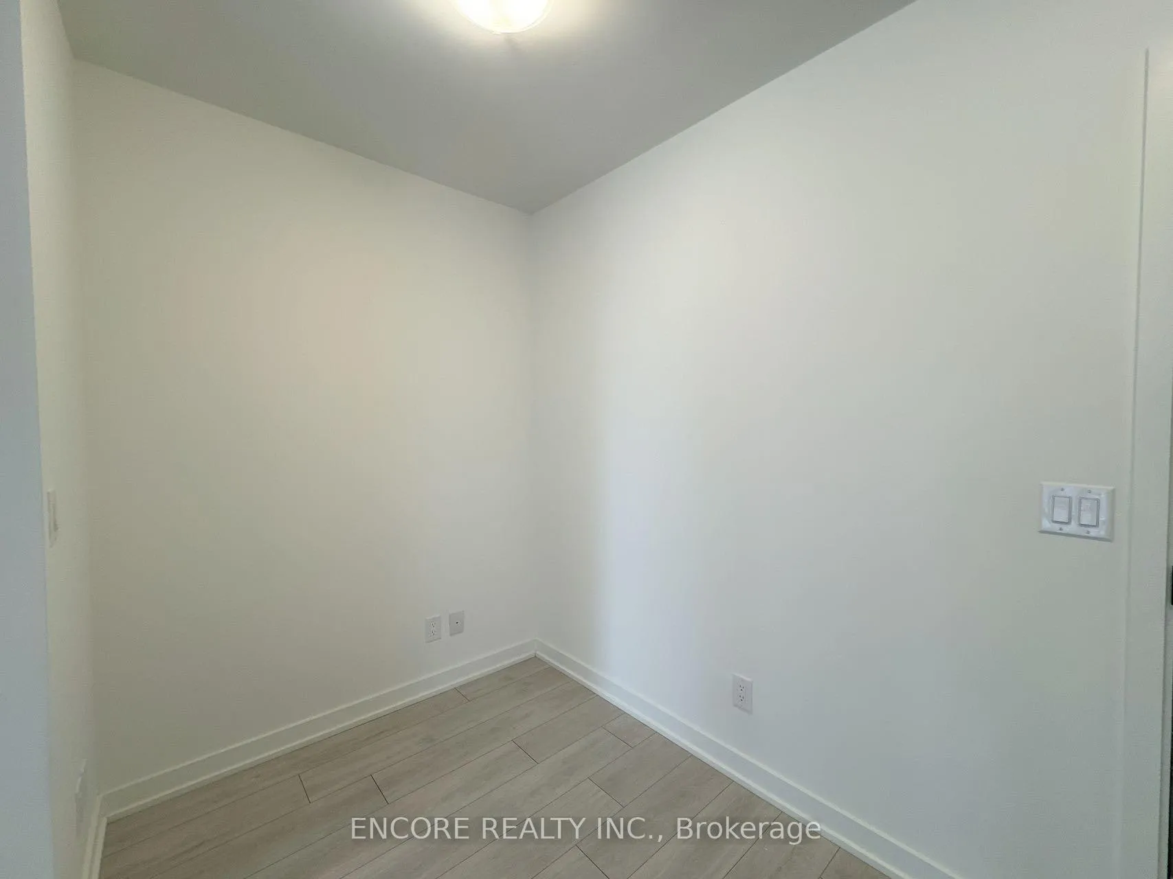 Photo 6 of Unit 1507, 2033 Kennedy Road, Scarborough, Agincourt South-Malvern West — HOMEH