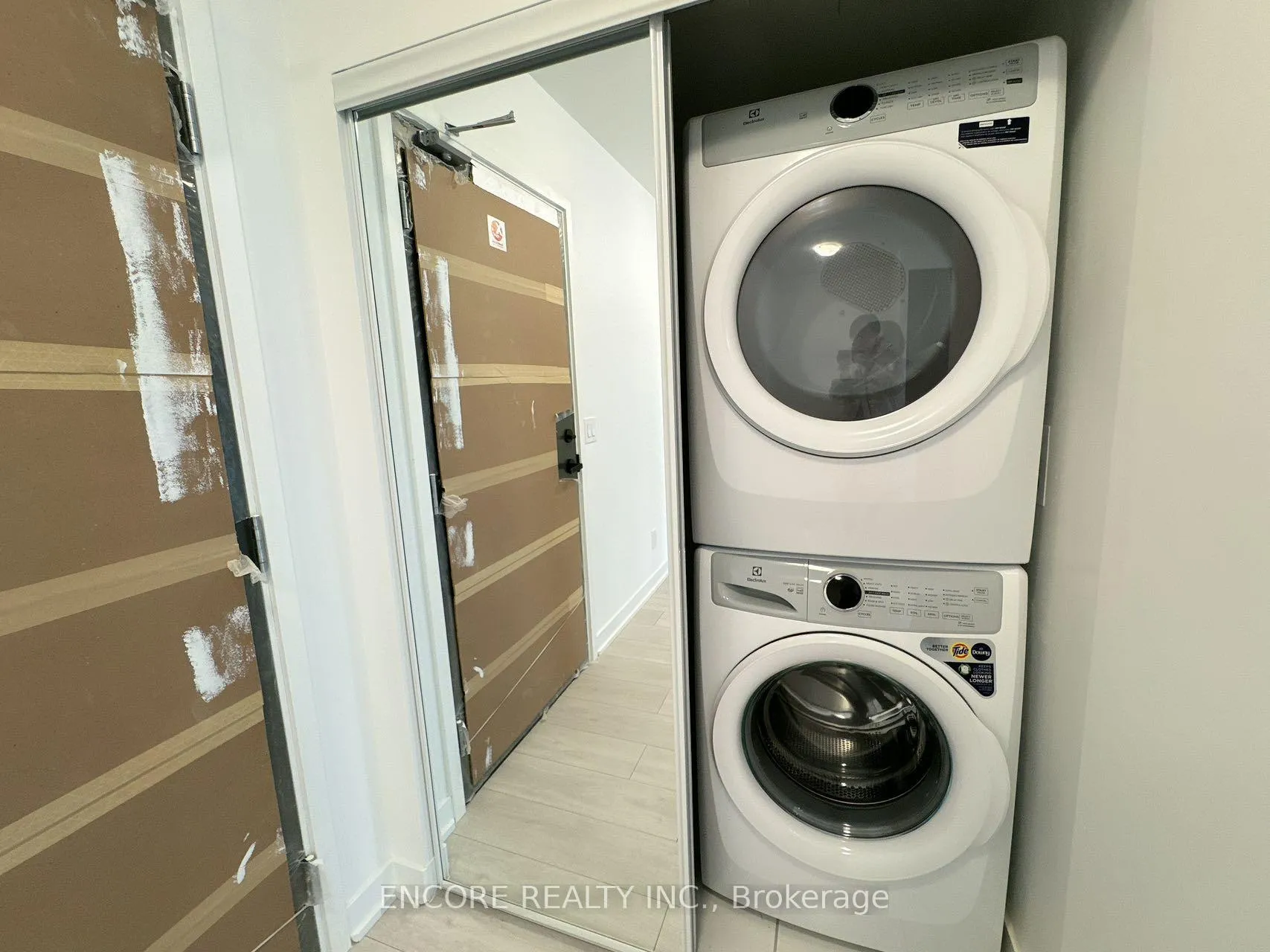 Photo 7 of Unit 1507, 2033 Kennedy Road, Scarborough, Agincourt South-Malvern West — HOMEH