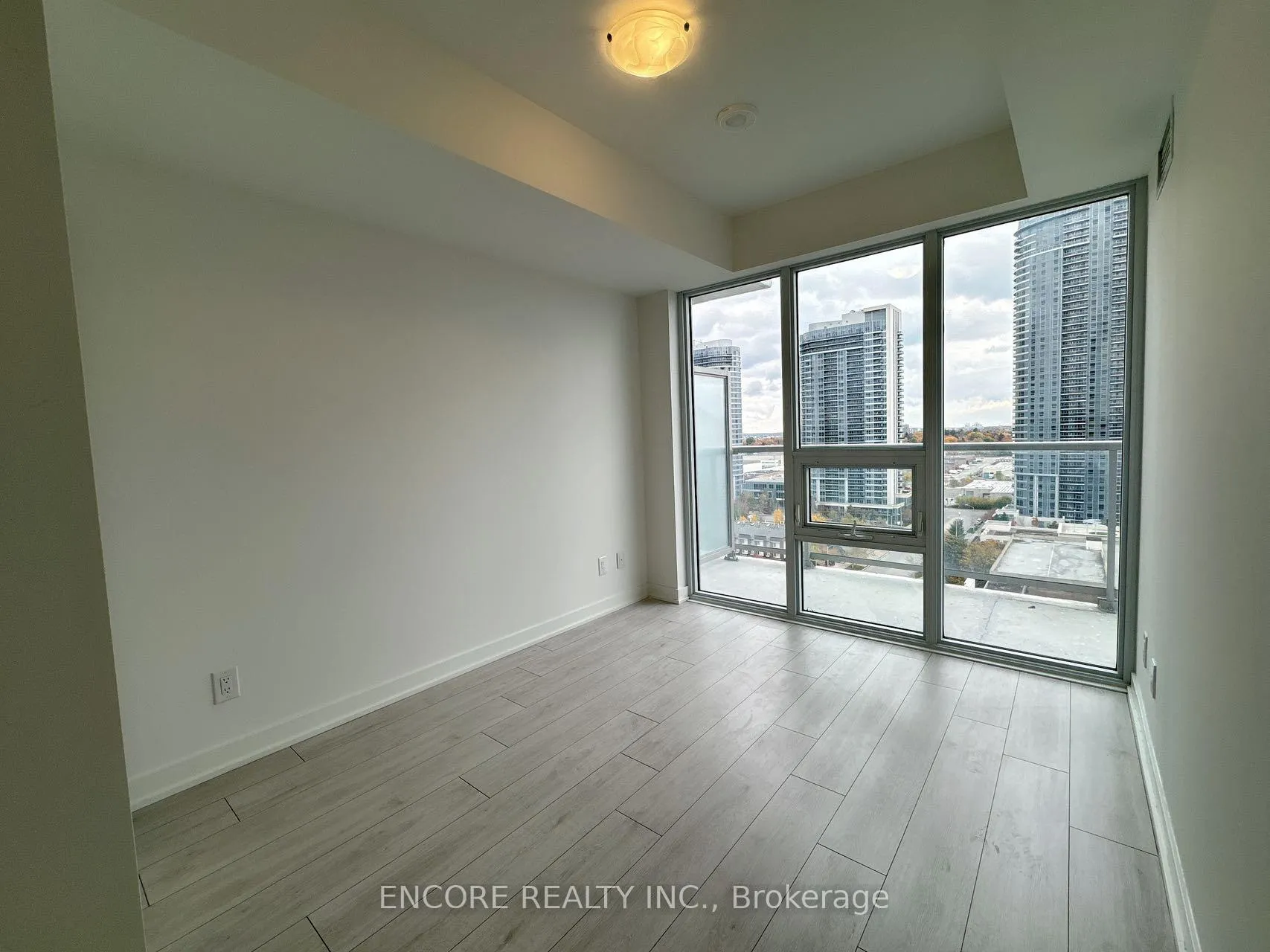 Photo 8 of Unit 1507, 2033 Kennedy Road, Scarborough, Agincourt South-Malvern West — HOMEH