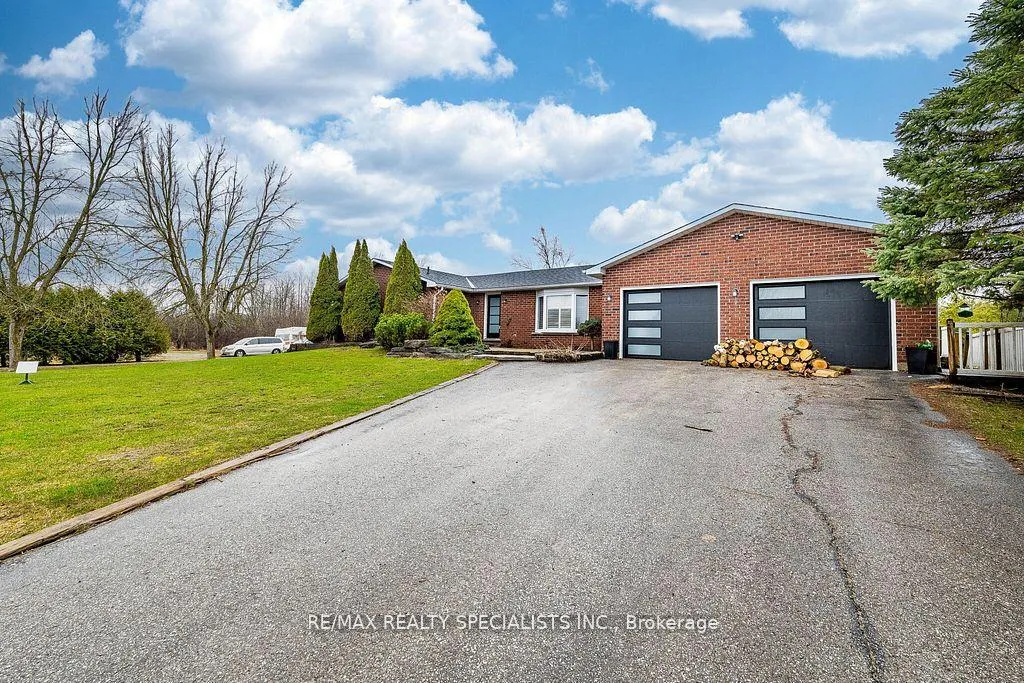 Photo 2 of 513450 2nd Line, Amaranth, Rural Amaranth — HOMEH