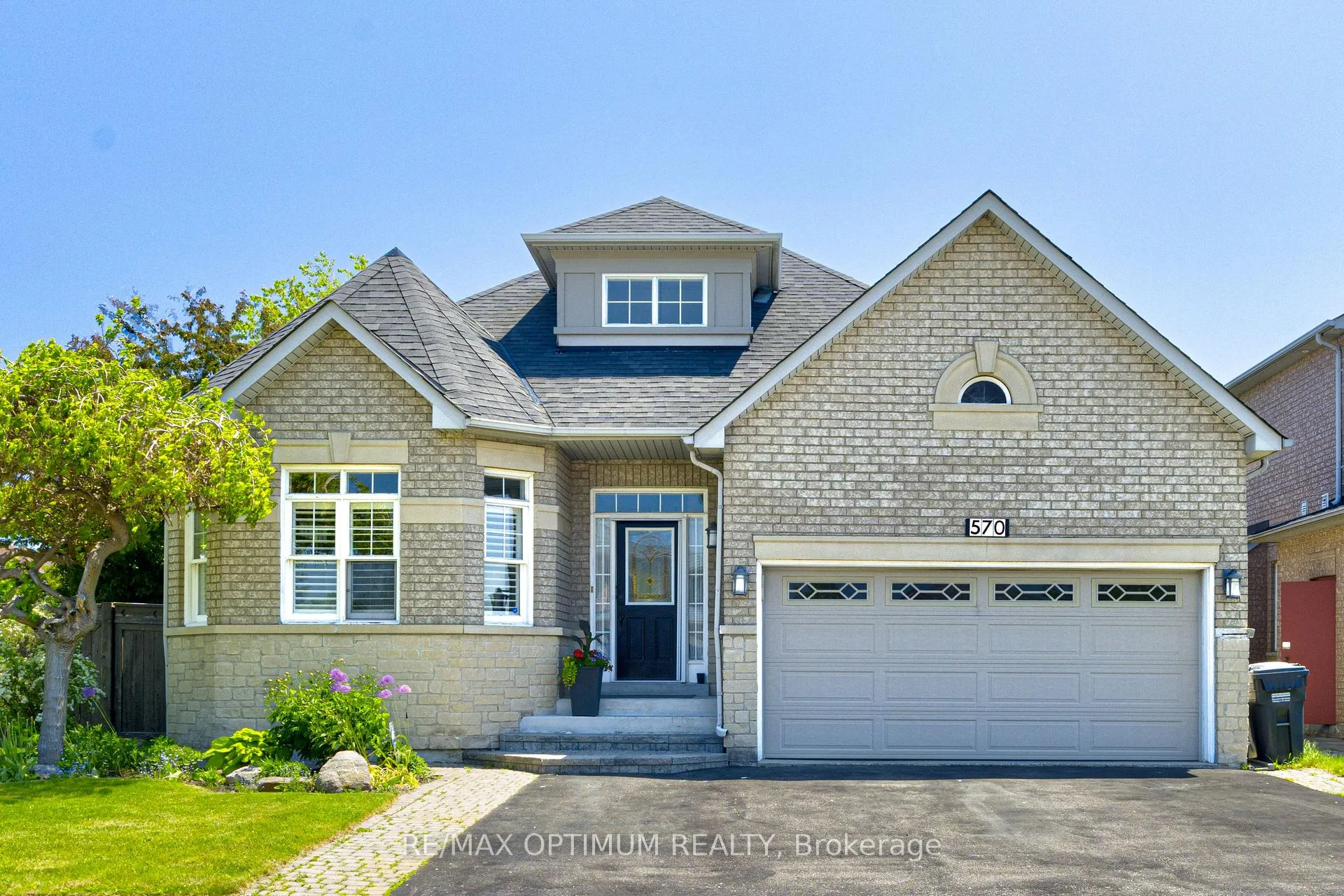 Front of 570 Indian Summer Trail