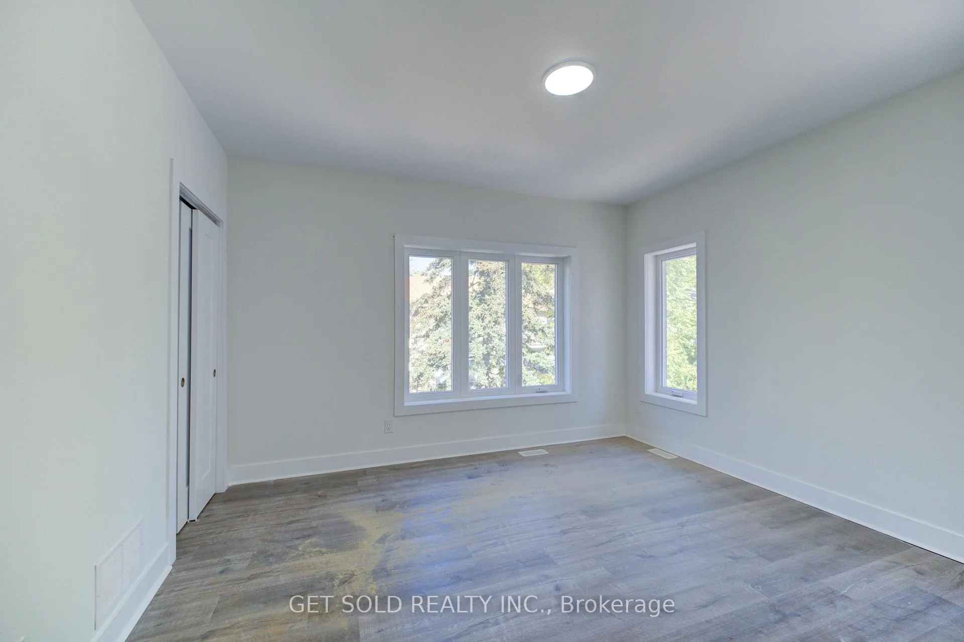 Photo 19 of Unit 5, 6701 Thorold Stone Road, Niagara Falls, Stamford — HOMEH