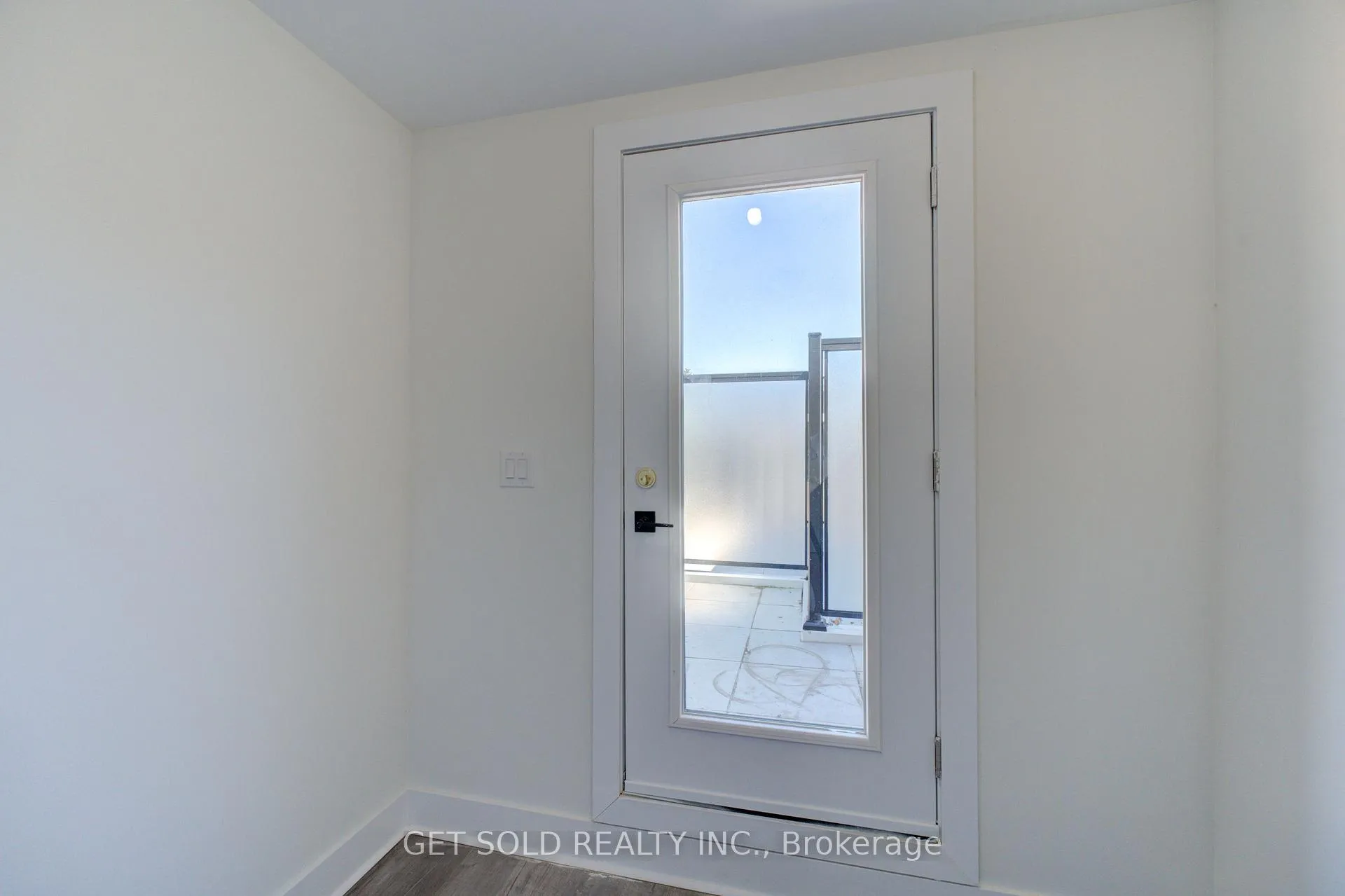 Photo 22 of Unit 5, 6701 Thorold Stone Road, Niagara Falls, Stamford — HOMEH