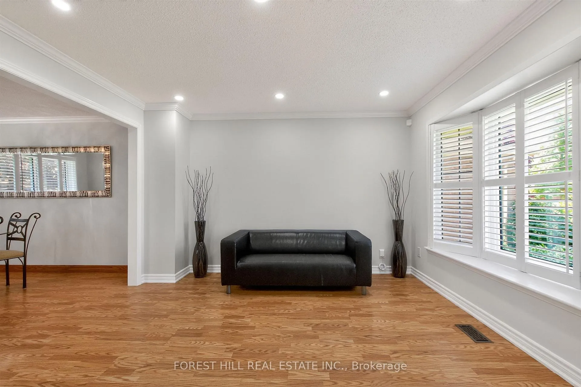 Photo 6 of 51 Winston Crescent, Whitby, Blue Grass Meadows — HOMEH