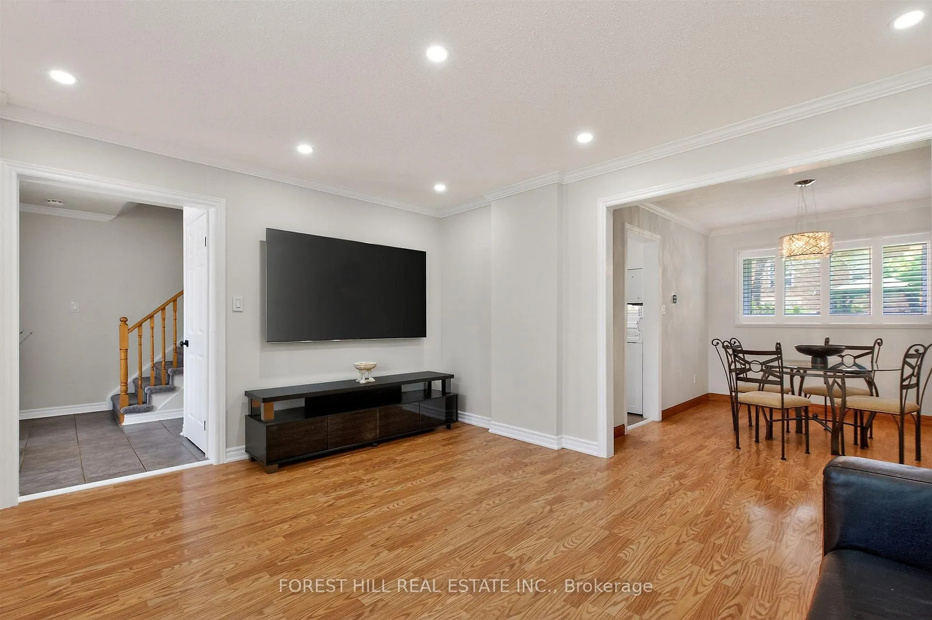 Photo 11 of 51 Winston Crescent, Whitby, Blue Grass Meadows — HOMEH