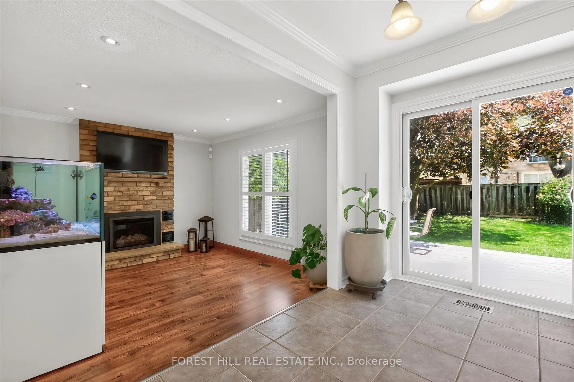 Photo 19 of 51 Winston Crescent, Whitby, Blue Grass Meadows — HOMEH