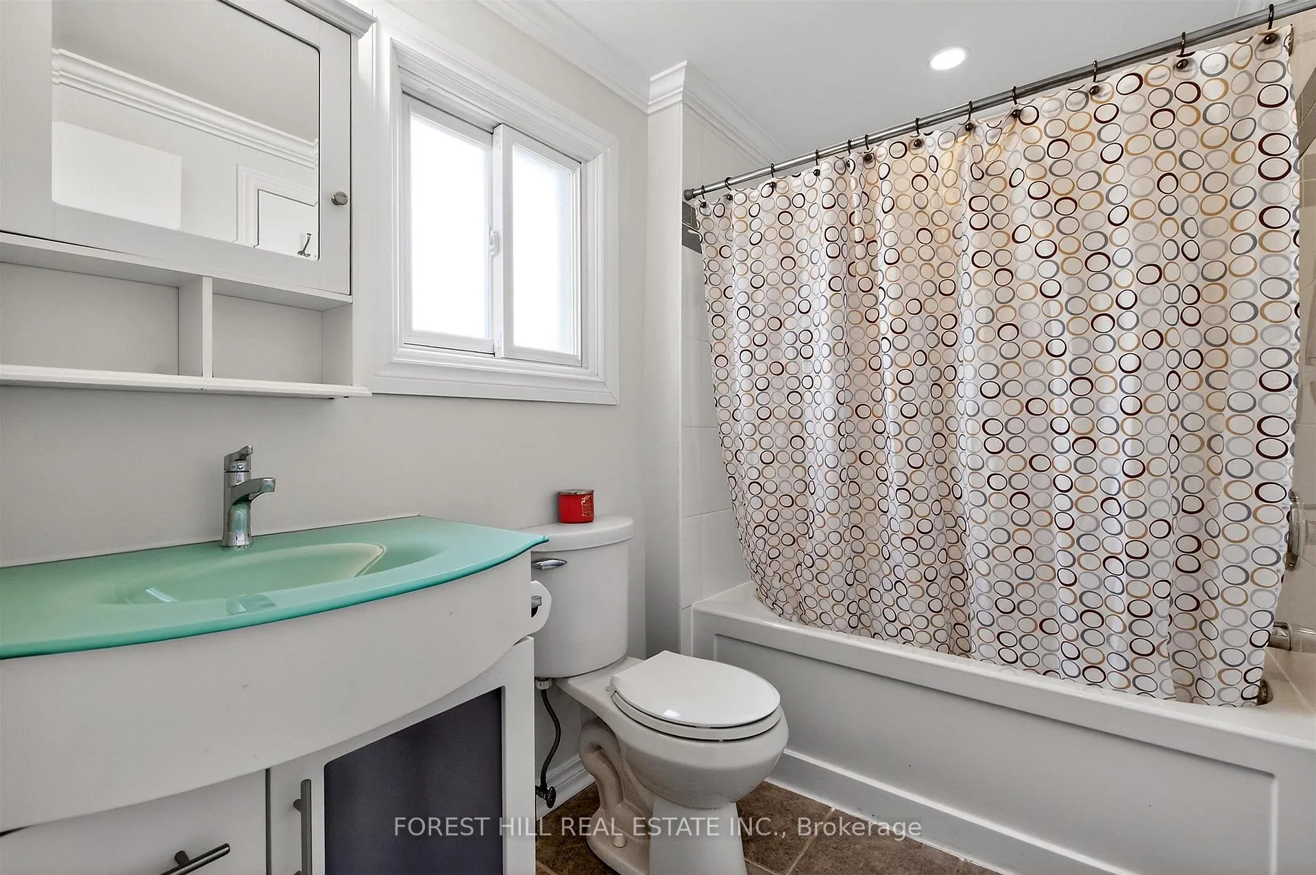Photo 26 of 51 Winston Crescent, Whitby, Blue Grass Meadows — HOMEH