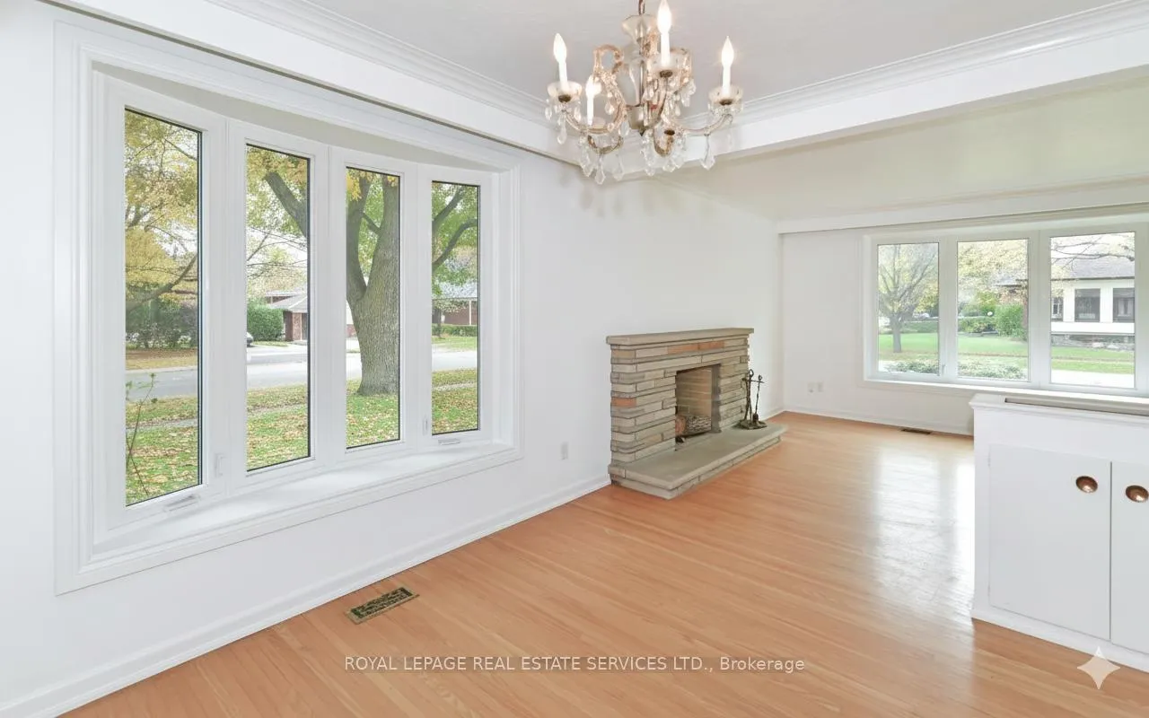 Photo 8 of 3 Kellogg Street, Etobicoke, Stonegate-Queensway — HOMEH