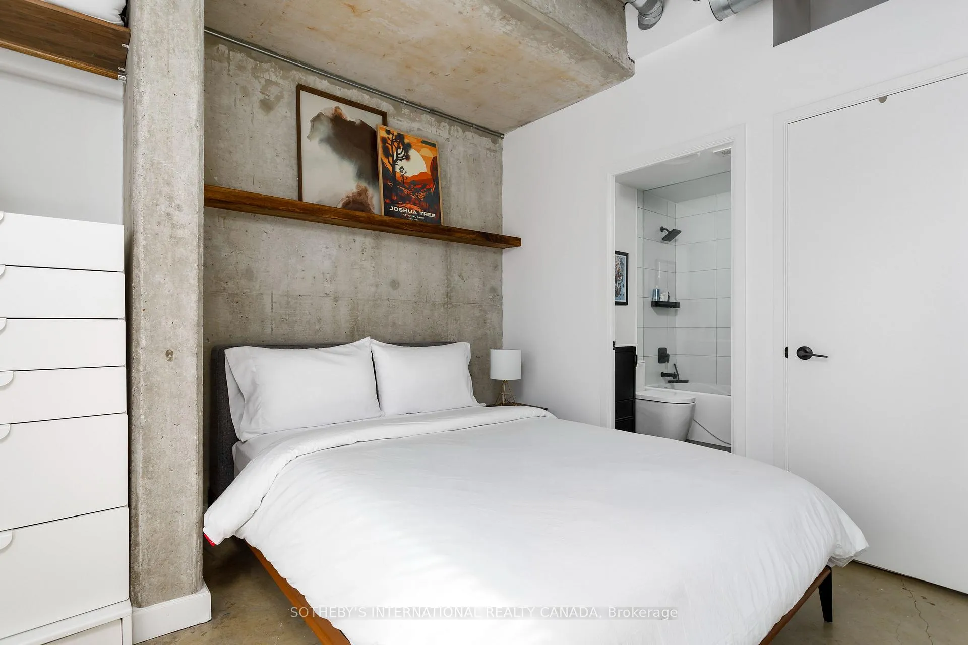 Photo 18 of Unit 402, 369 Sorauren Avenue, Toronto, Roncesvalles — HOMEH