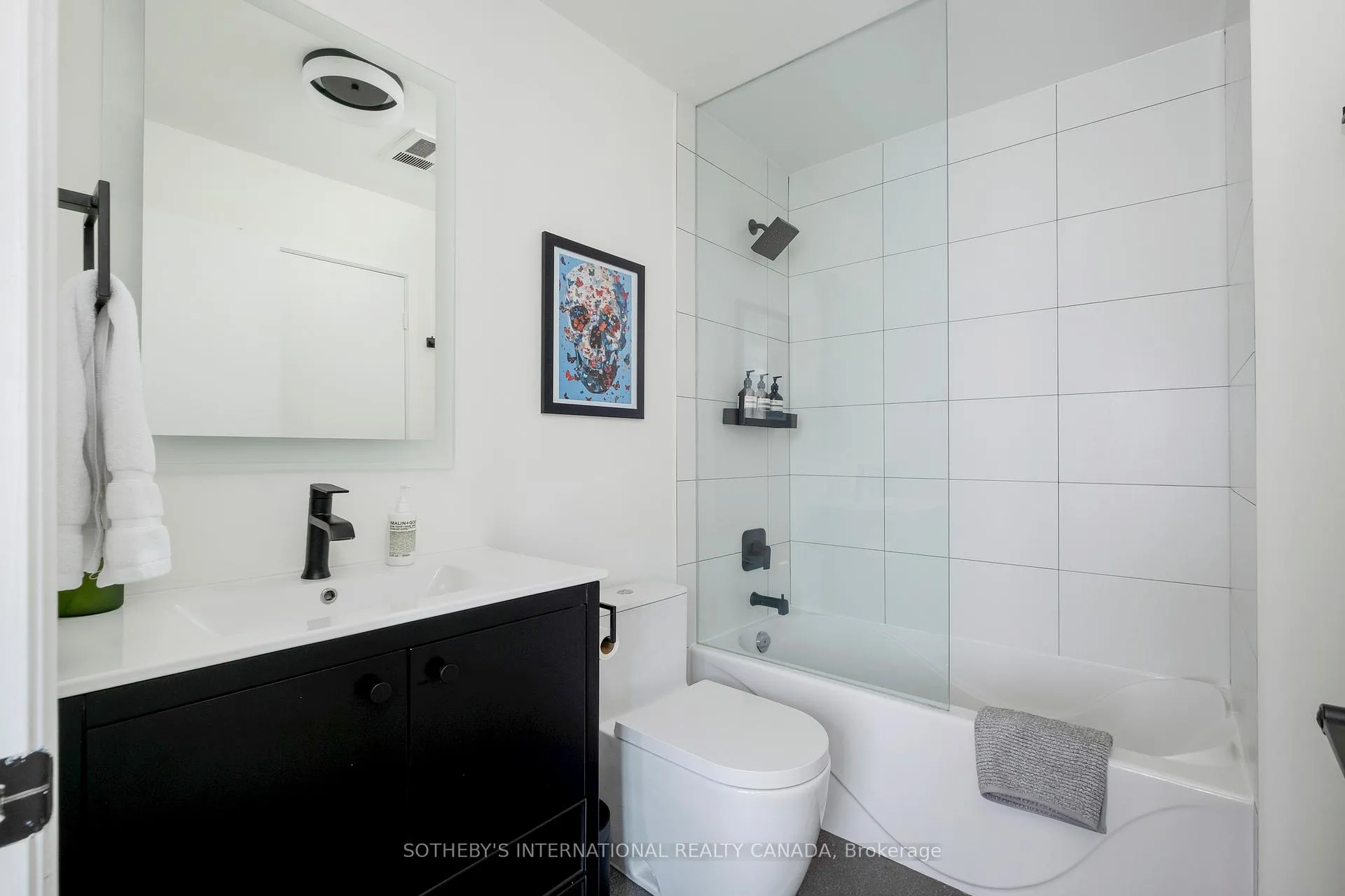 Photo 23 of Unit 402, 369 Sorauren Avenue, Toronto, Roncesvalles — HOMEH