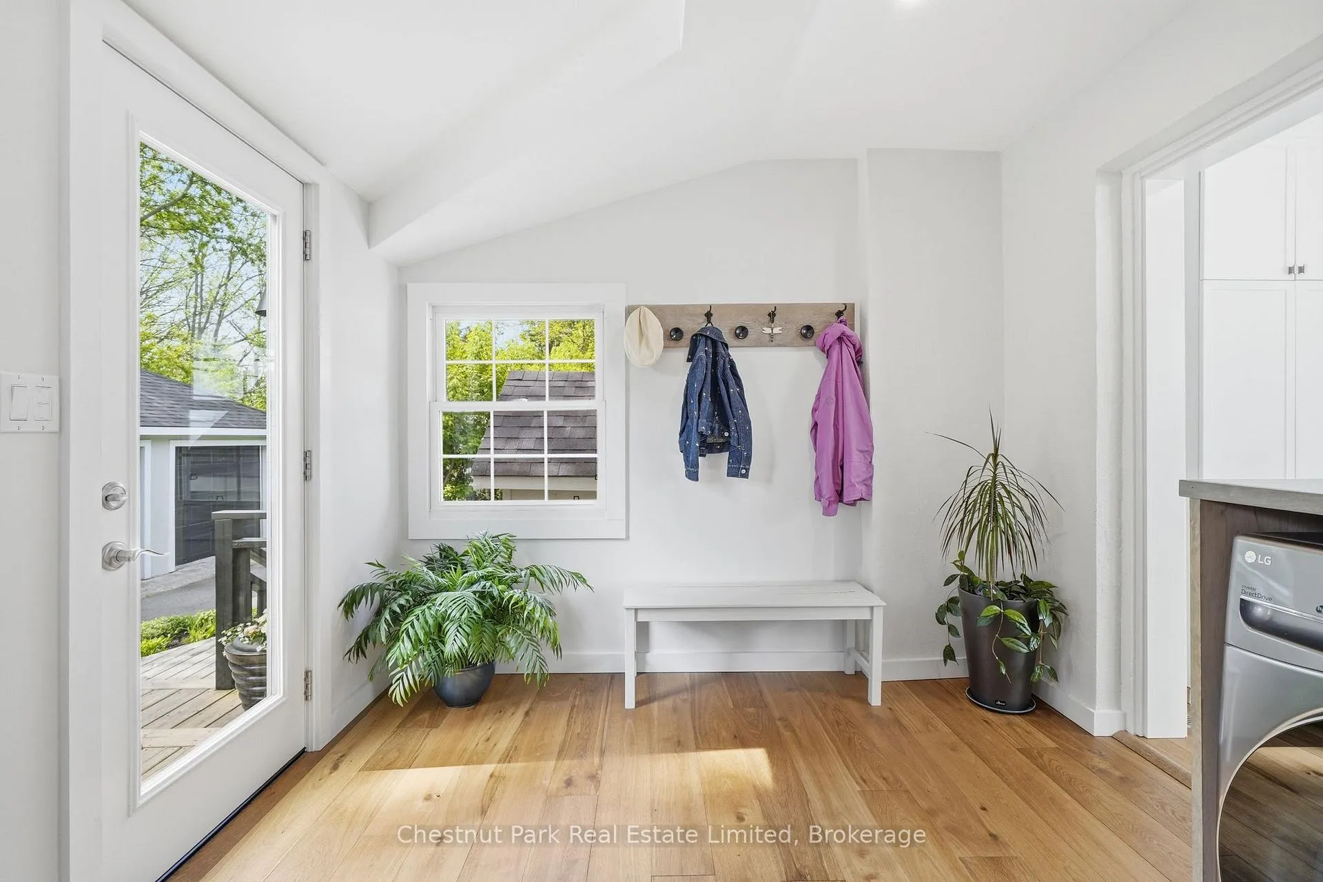 Photo 18 of 16 Jane Street, Prince Edward County, Picton Ward — HOMEH