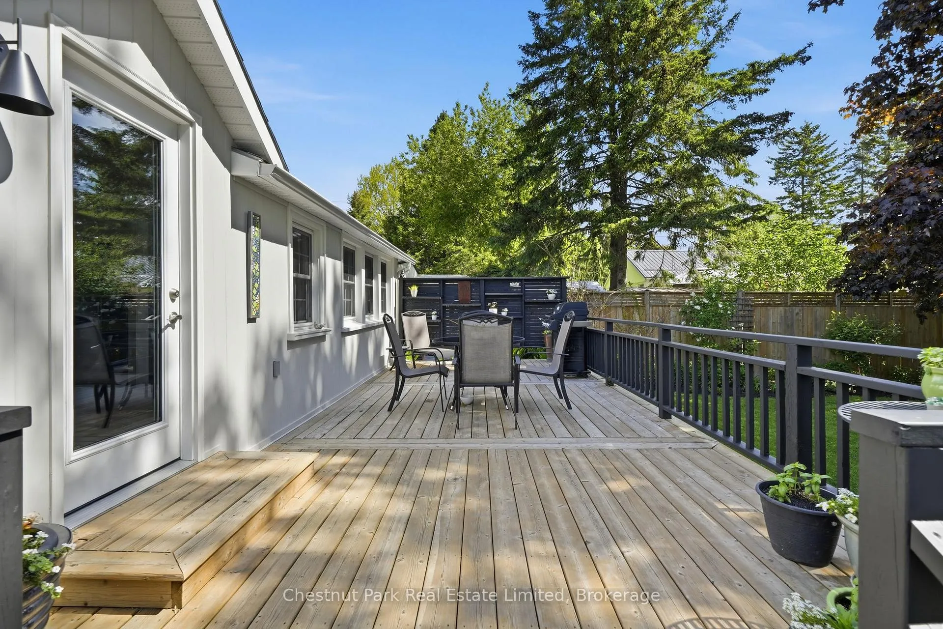 Photo 36 of 16 Jane Street, Prince Edward County, Picton Ward — HOMEH