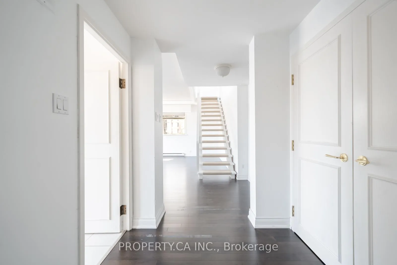 Photo 9 of Unit 606, 55a Avenue Road, Toronto, The Annex — HOMEH