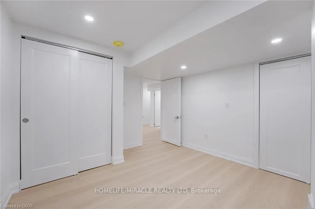 Photo 47 of 116 Crossmore Crescent, Waterloo — HOMEH