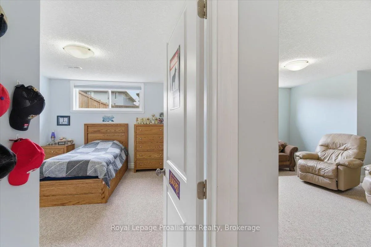 Photo 30 of 68 Cortland Crescent, Quinte West, Murray Ward — HOMEH