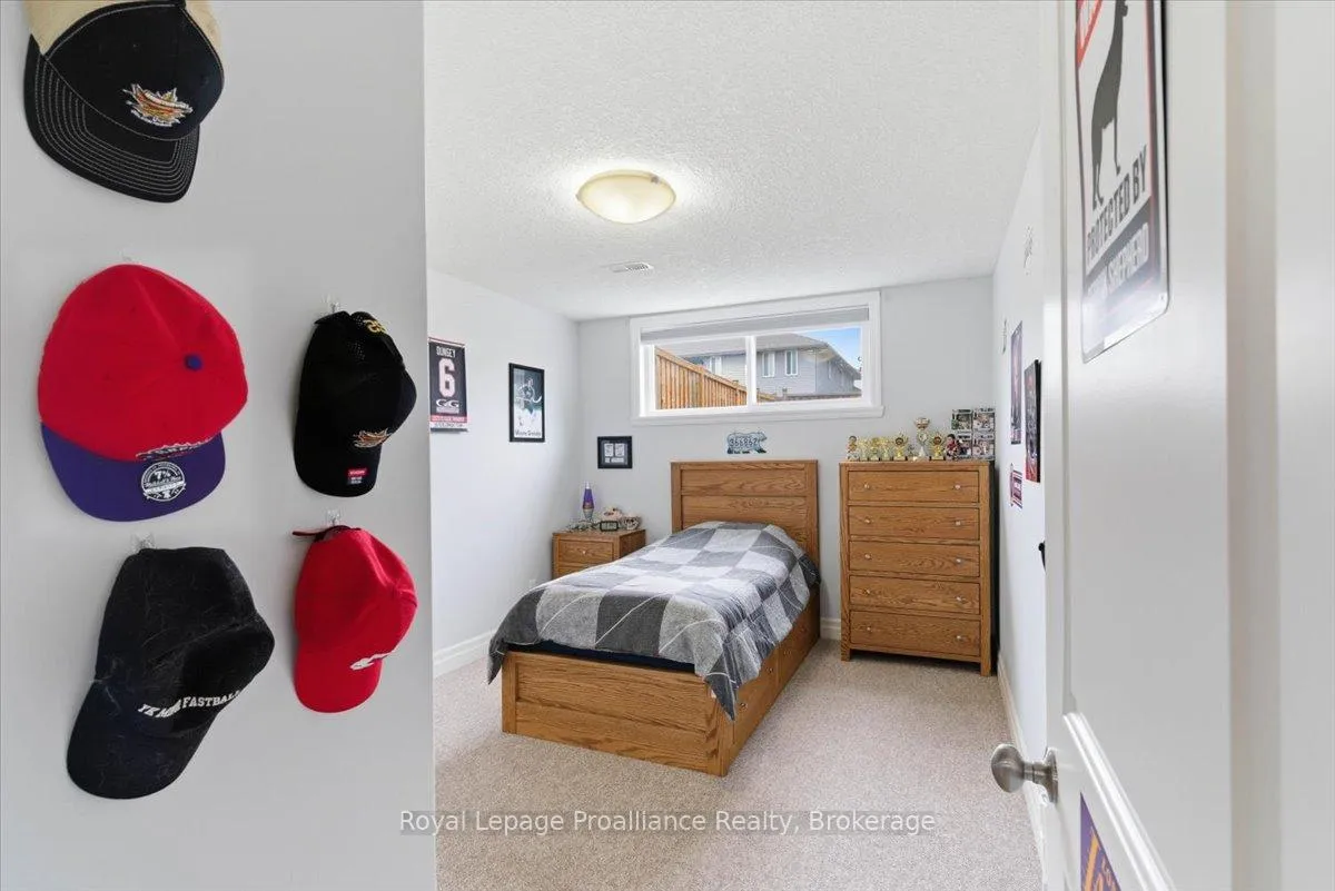 Photo 31 of 68 Cortland Crescent, Quinte West, Murray Ward — HOMEH