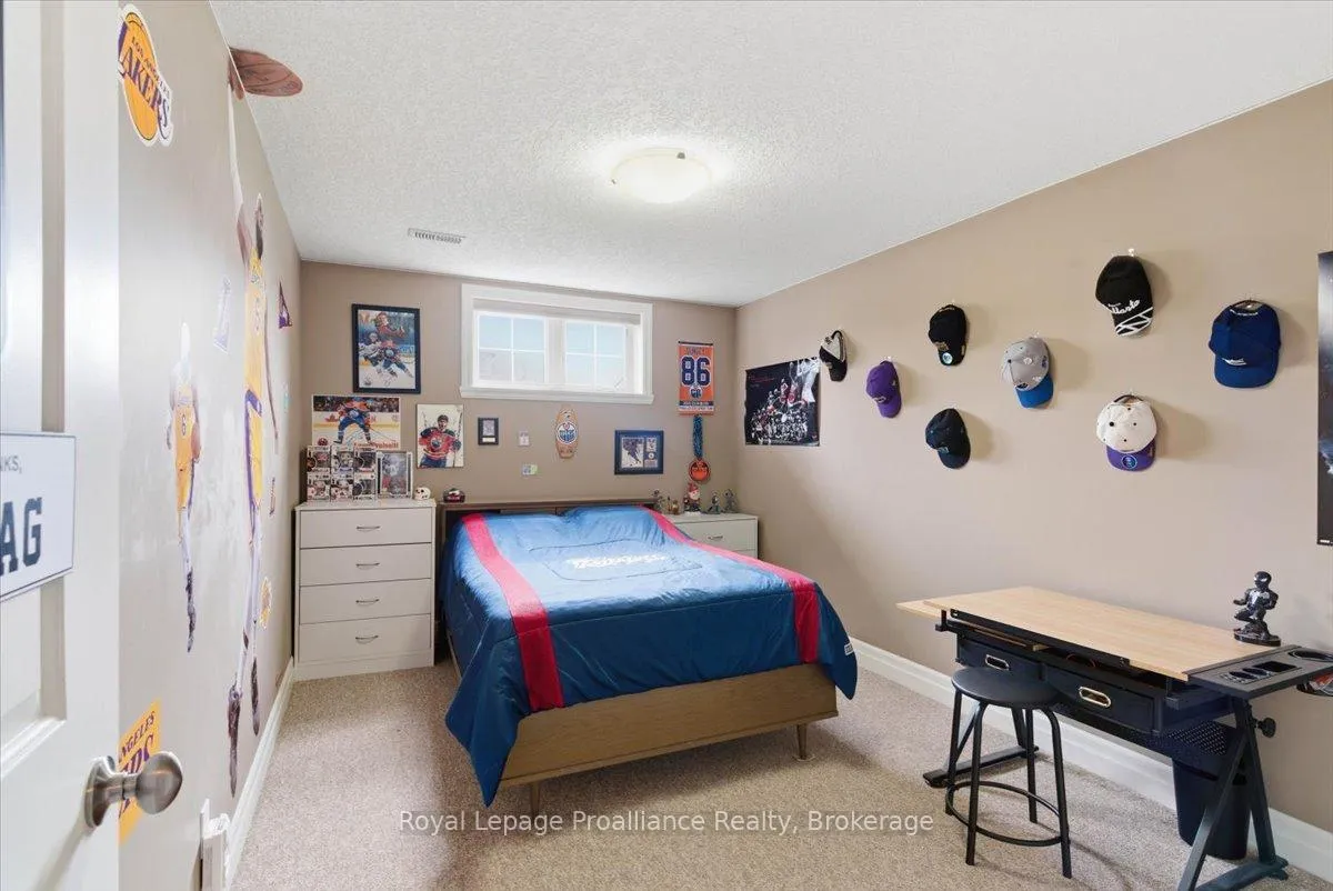 Photo 37 of 68 Cortland Crescent, Quinte West, Murray Ward — HOMEH