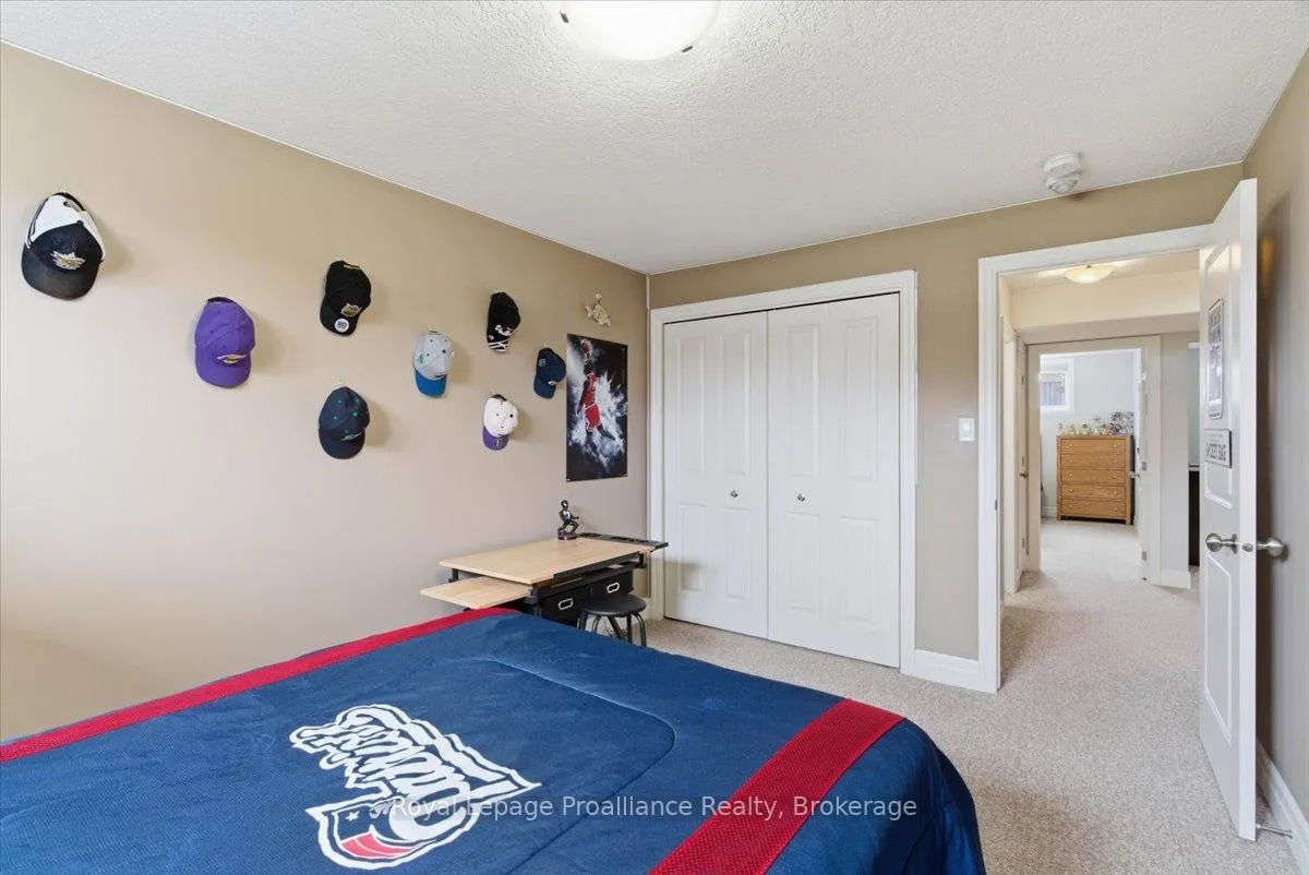 Photo 39 of 68 Cortland Crescent, Quinte West, Murray Ward — HOMEH