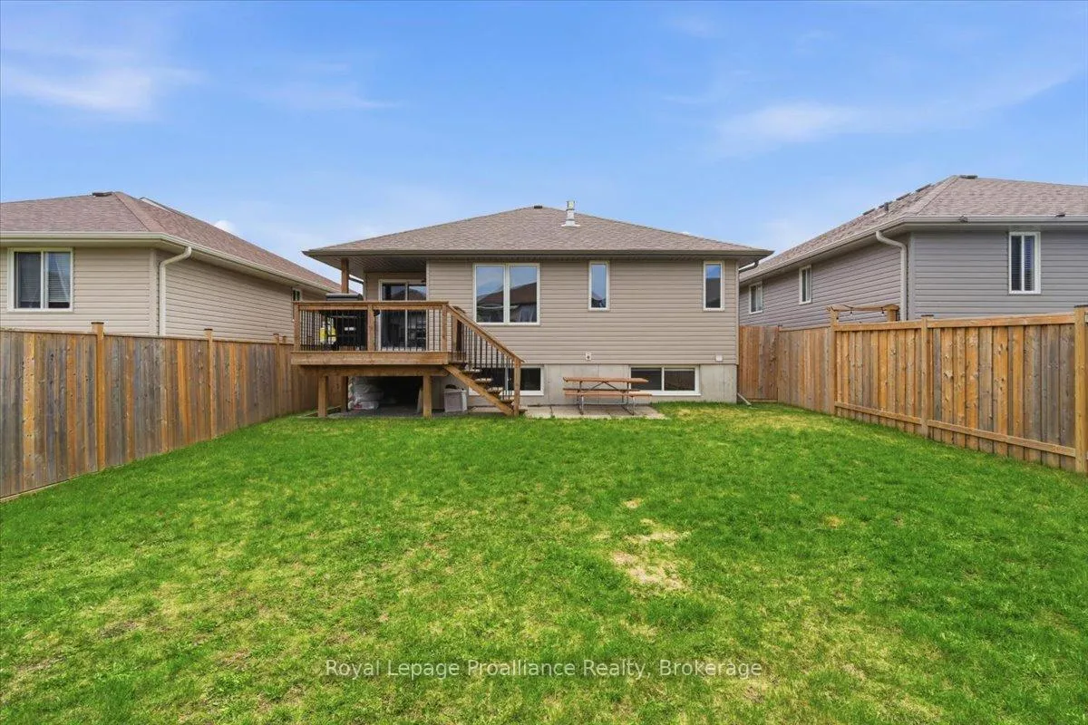 Photo 42 of 68 Cortland Crescent, Quinte West, Murray Ward — HOMEH