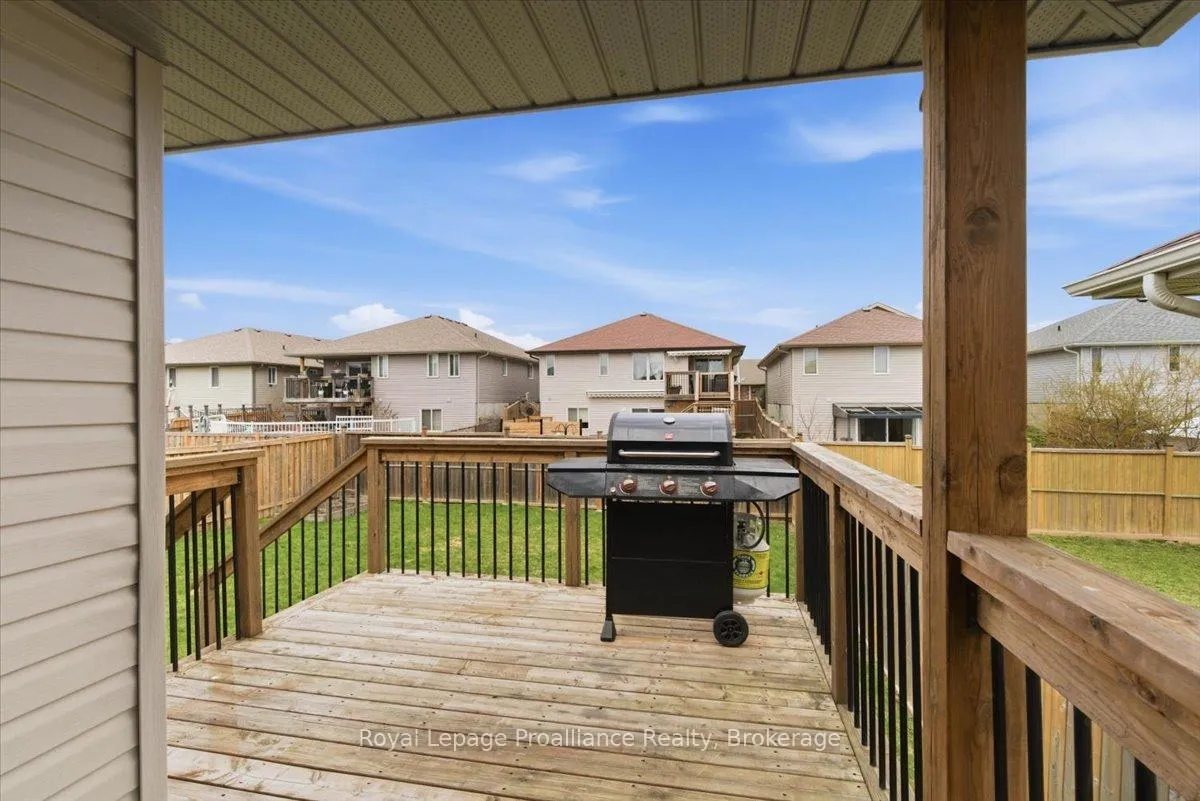 Photo 45 of 68 Cortland Crescent, Quinte West, Murray Ward — HOMEH