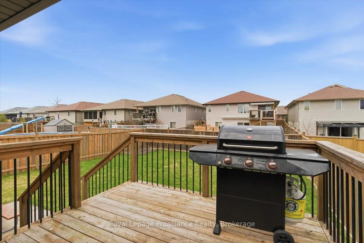 Photo 46 of 68 Cortland Crescent, Quinte West, Murray Ward — HOMEH