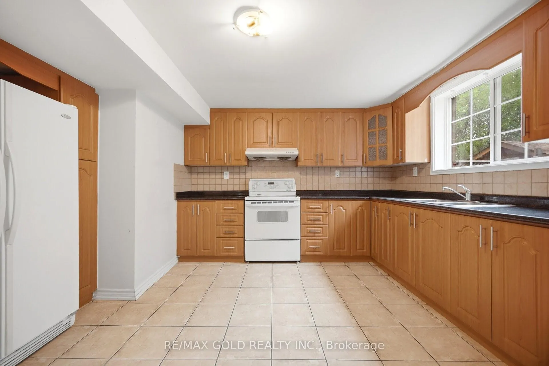 Photo 30 of 22 Cosmo Court, Brampton, Vales of Castlemore — HOMEH