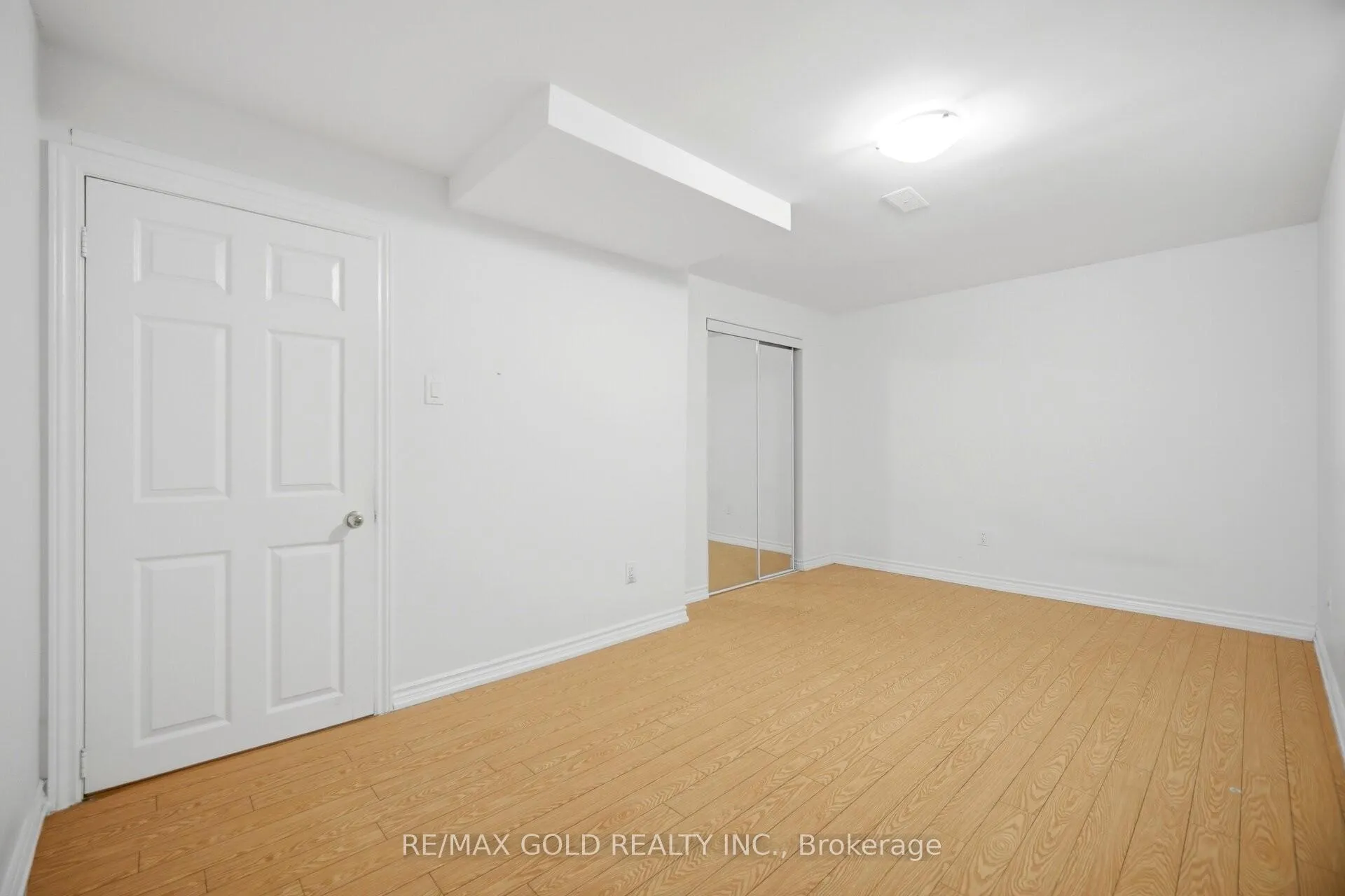 Photo 35 of 22 Cosmo Court, Brampton, Vales of Castlemore — HOMEH