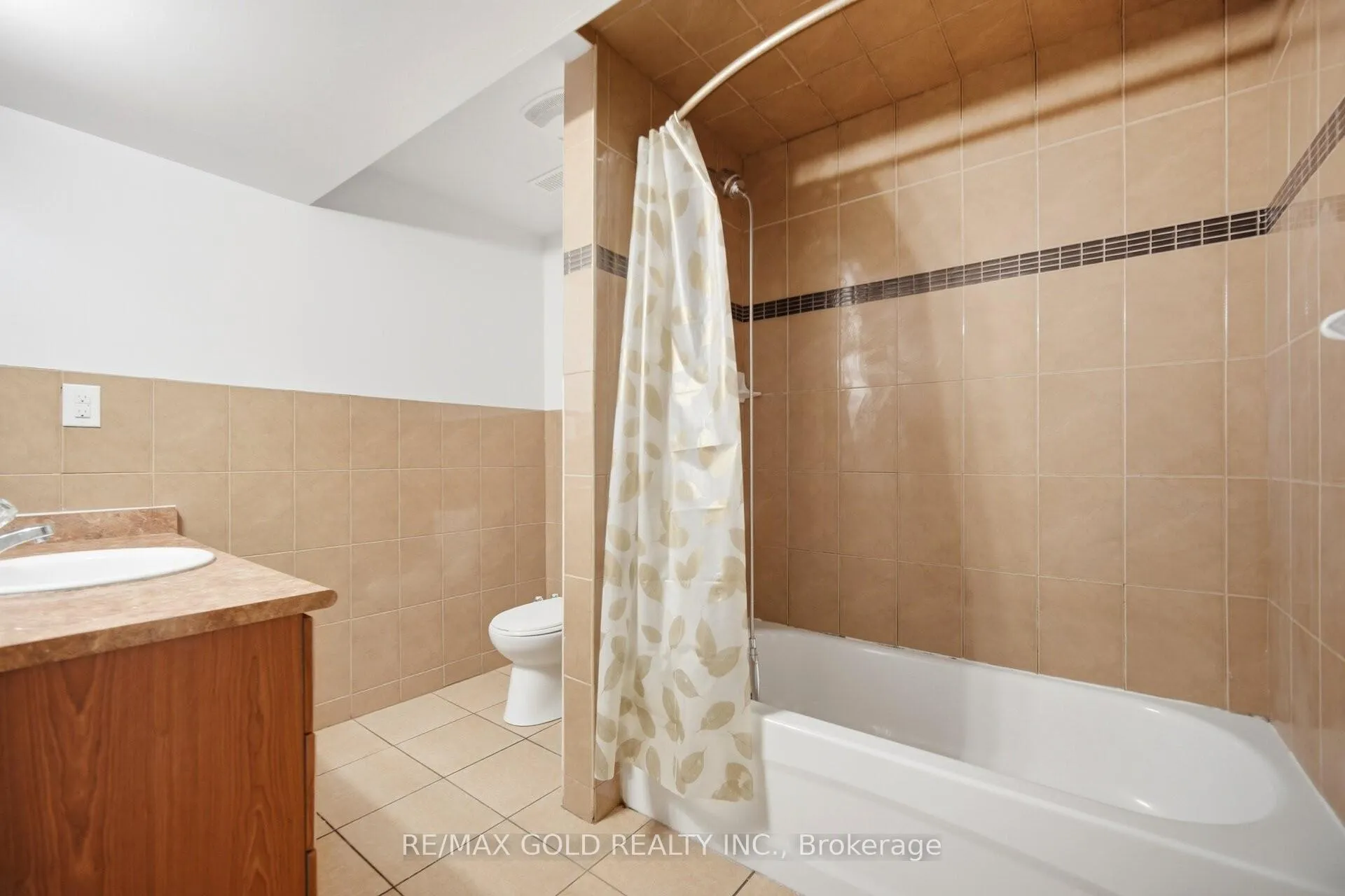 Photo 37 of 22 Cosmo Court, Brampton, Vales of Castlemore — HOMEH