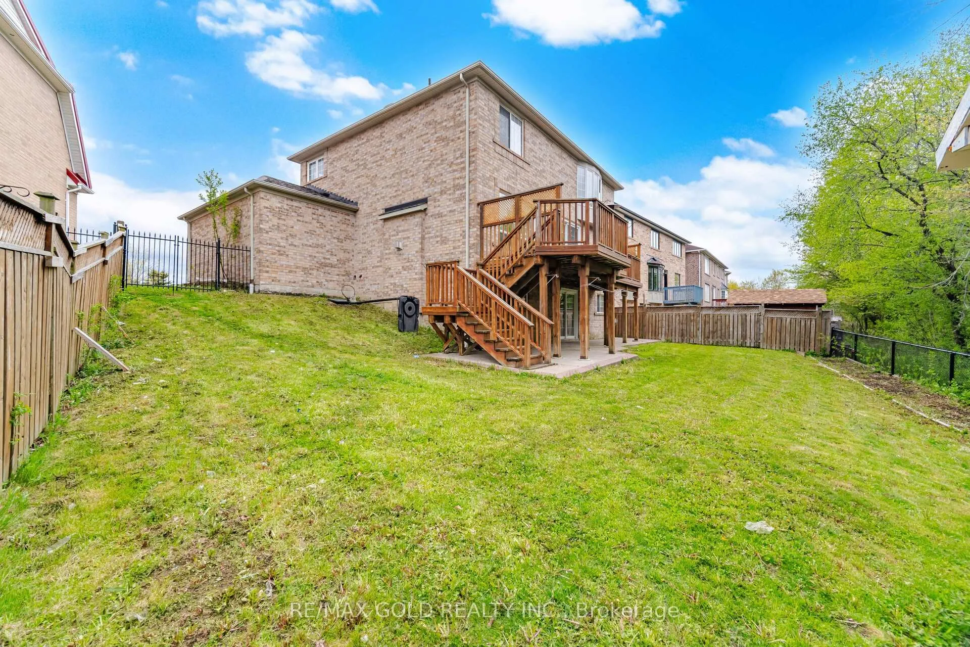 Photo 44 of 22 Cosmo Court, Brampton, Vales of Castlemore — HOMEH