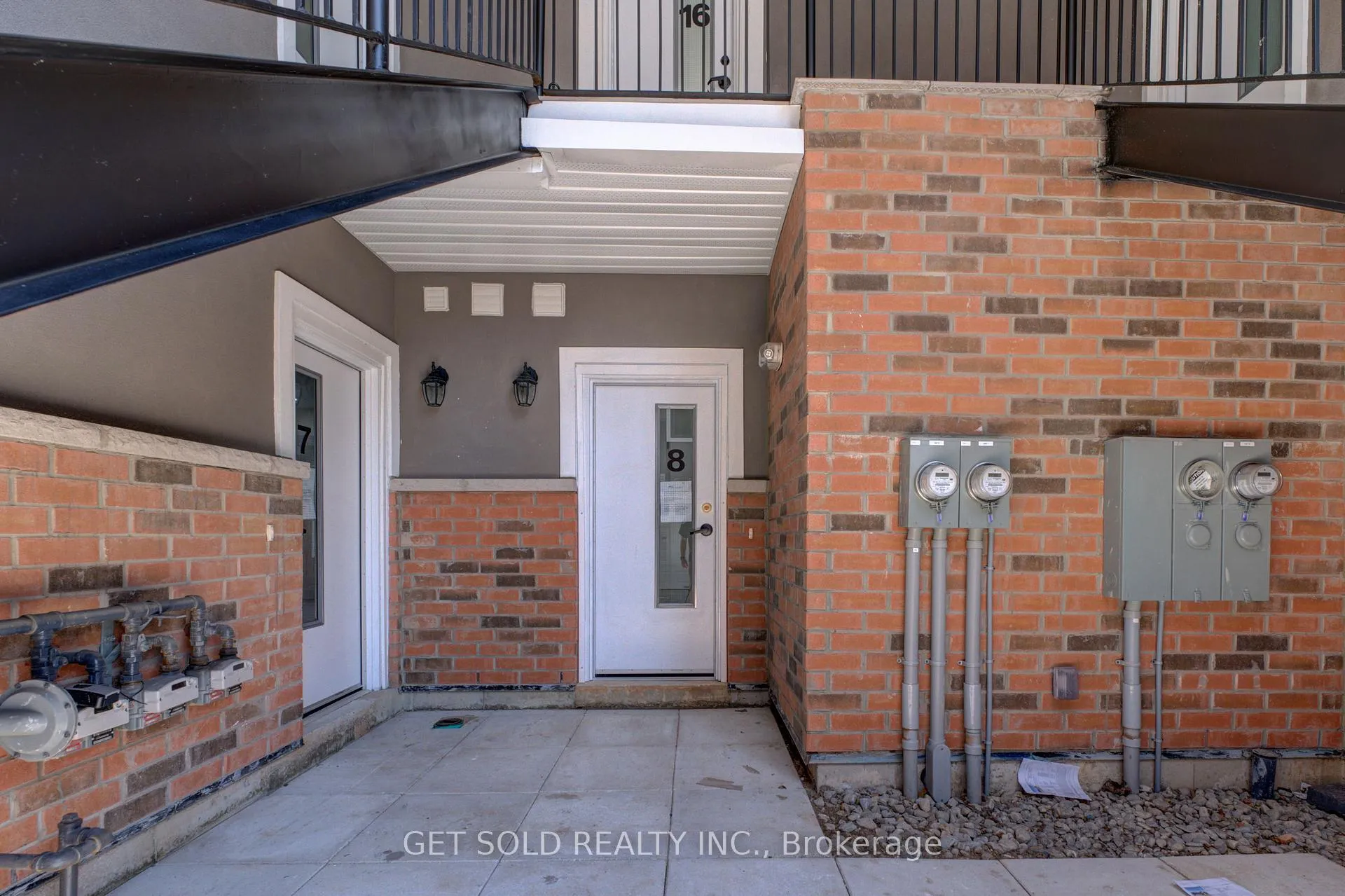 Photo 2 of Unit 8, 6701 Thorold Stone Road, Niagara Falls, Stamford — HOMEH