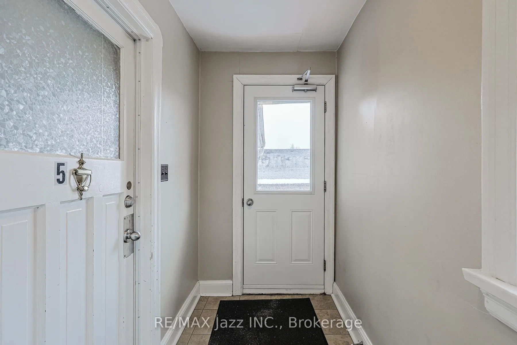 Photo 21 of Unit 4, 366 Mary Street N, Oshawa, O'Neill — HOMEH