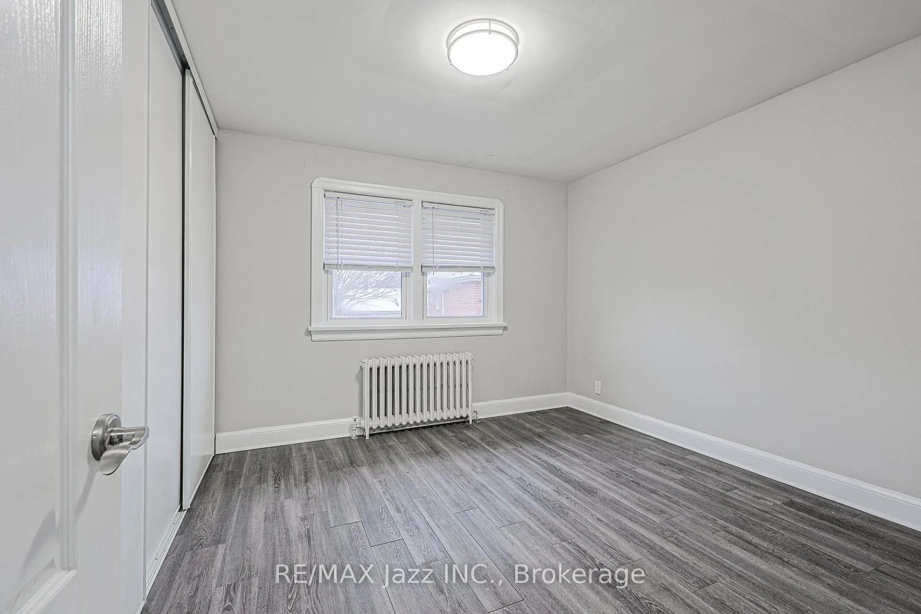 Photo 31 of Unit 4, 366 Mary Street N, Oshawa, O'Neill — HOMEH