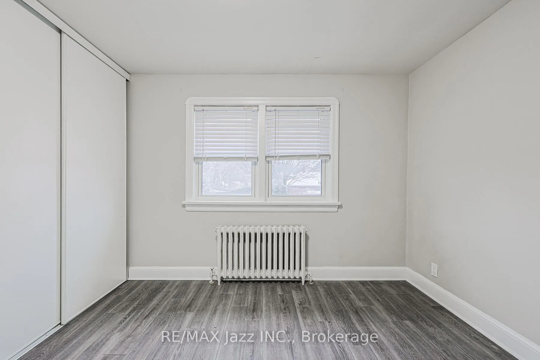 Photo 32 of Unit 4, 366 Mary Street N, Oshawa, O'Neill — HOMEH