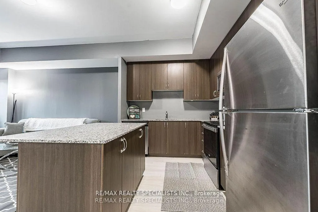 Photo 2 of Unit 402 B, 5279 Highway 7, Vaughan, Vaughan Grove — HOMEH