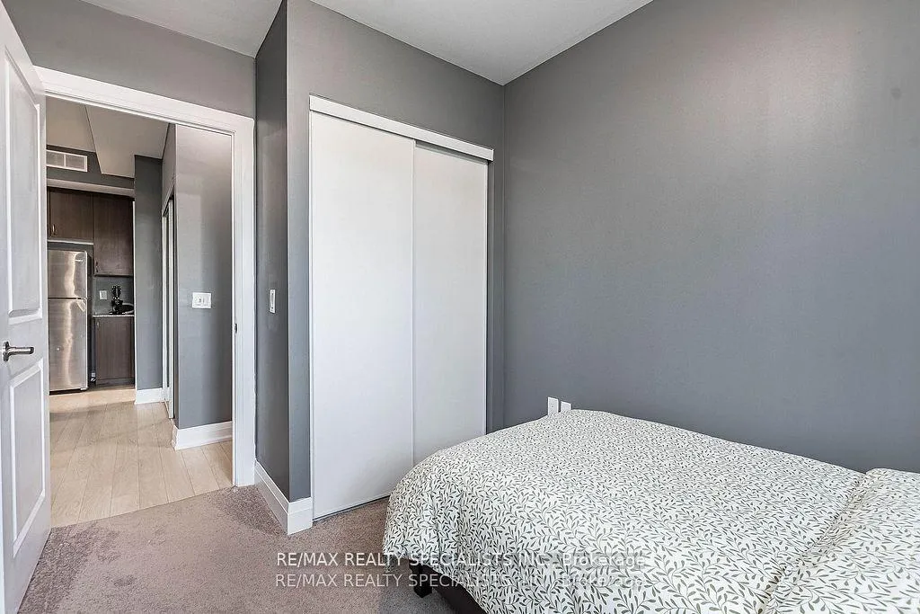 Photo 7 of Unit 402 B, 5279 Highway 7, Vaughan, Vaughan Grove — HOMEH