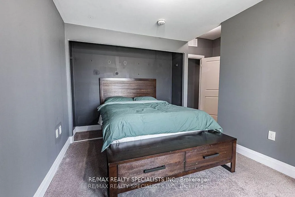 Photo 12 of Unit 402 B, 5279 Highway 7, Vaughan, Vaughan Grove — HOMEH
