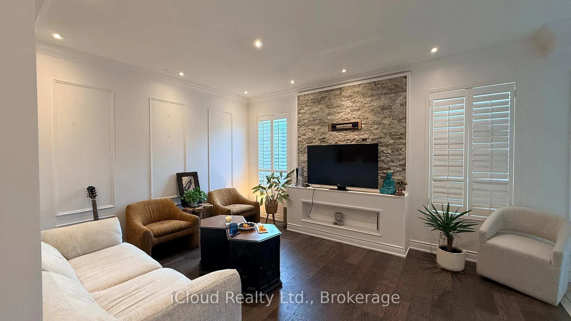 Photo 10 of 1013 McCuaig Drive, Milton, Clarke — HOMEH